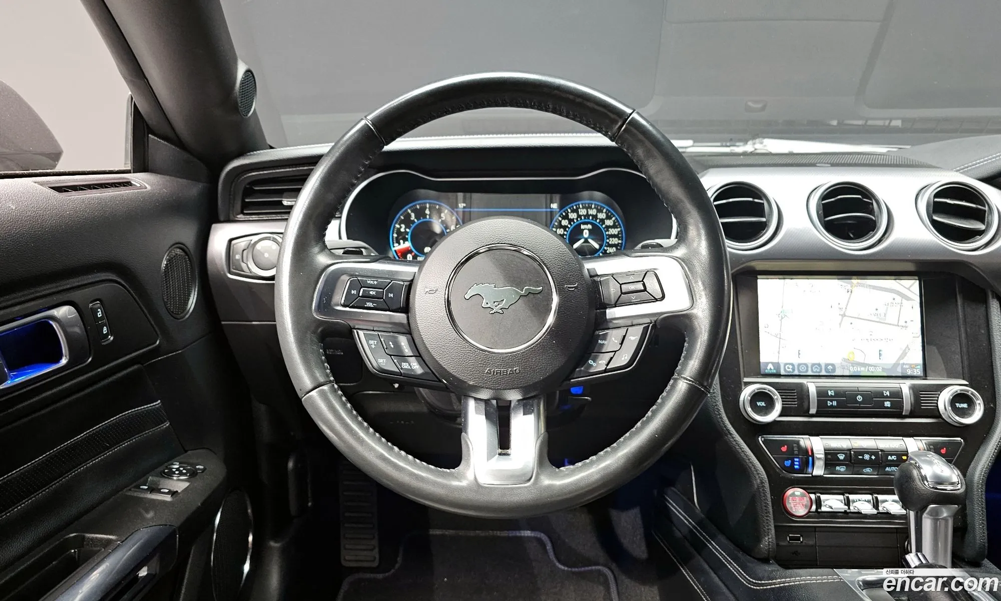 Ford Mustang 2020 — 19