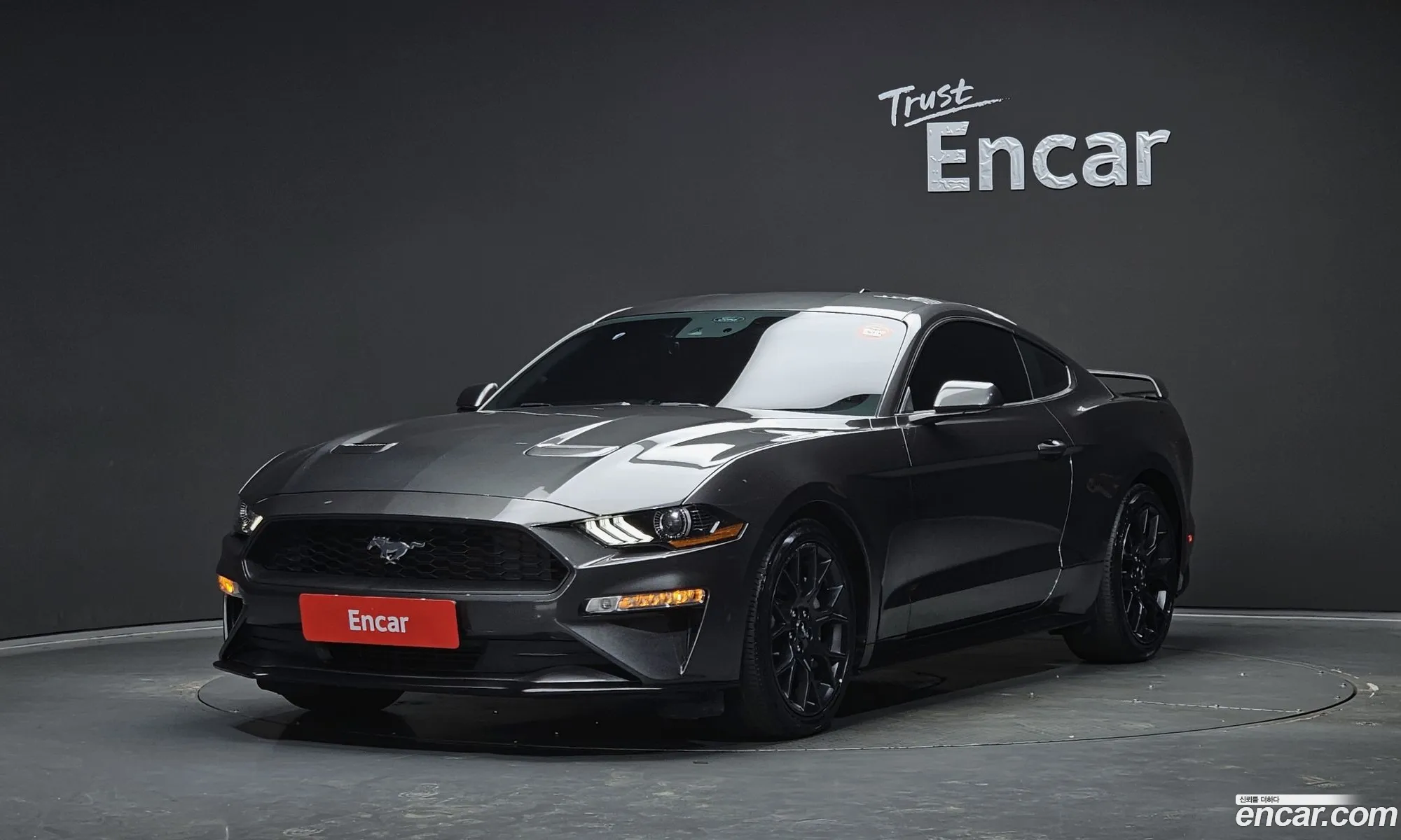 Ford Mustang 2020 — 12