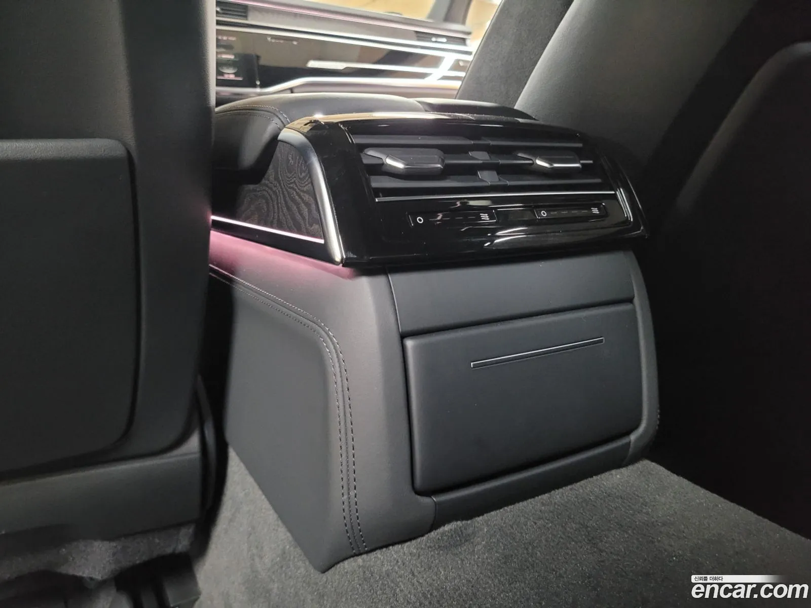 Audi A8 2023 — 19