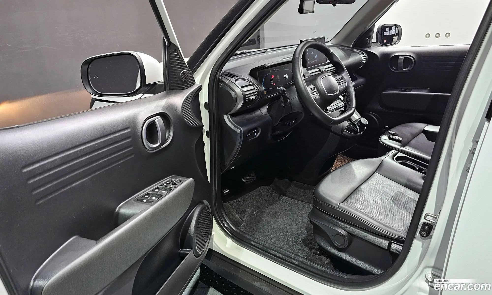 Hyundai Casper 2022 KMHB5516BPW019010 — 12