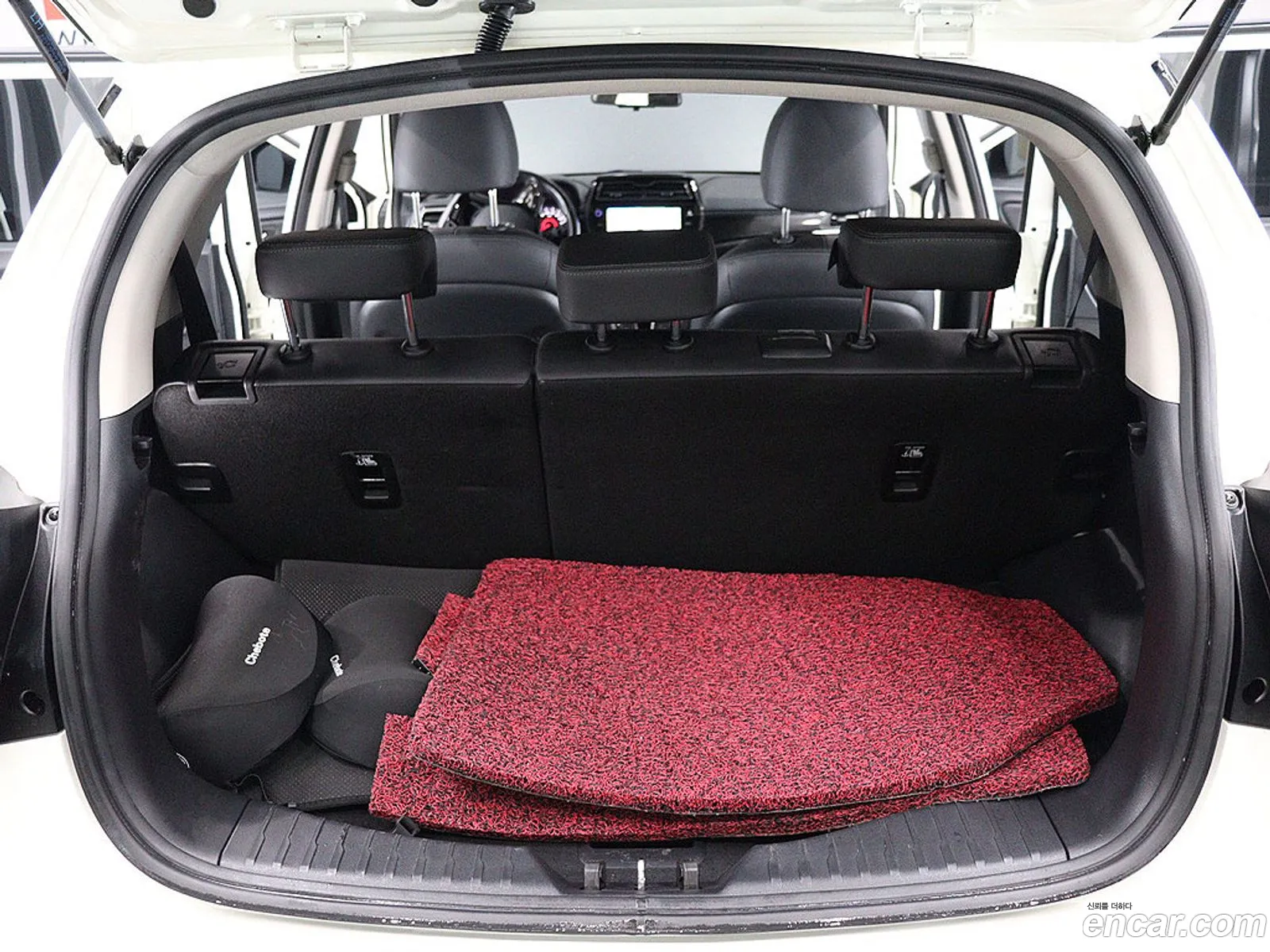 KG Mobility (SsangYong) Tivoli 2019 — 17