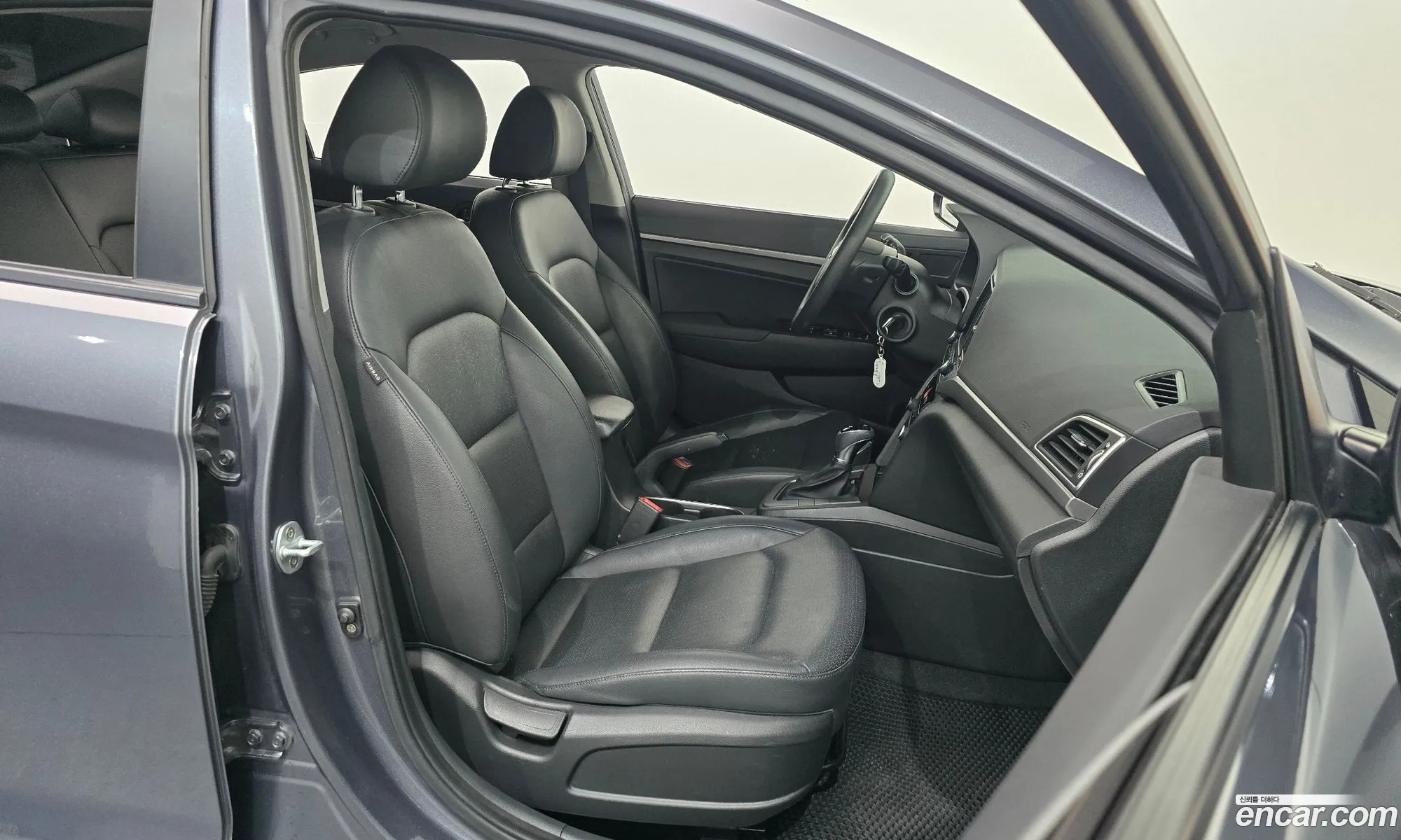 Hyundai Elantra AD 2015 KMHD641DBGU020847 — 18