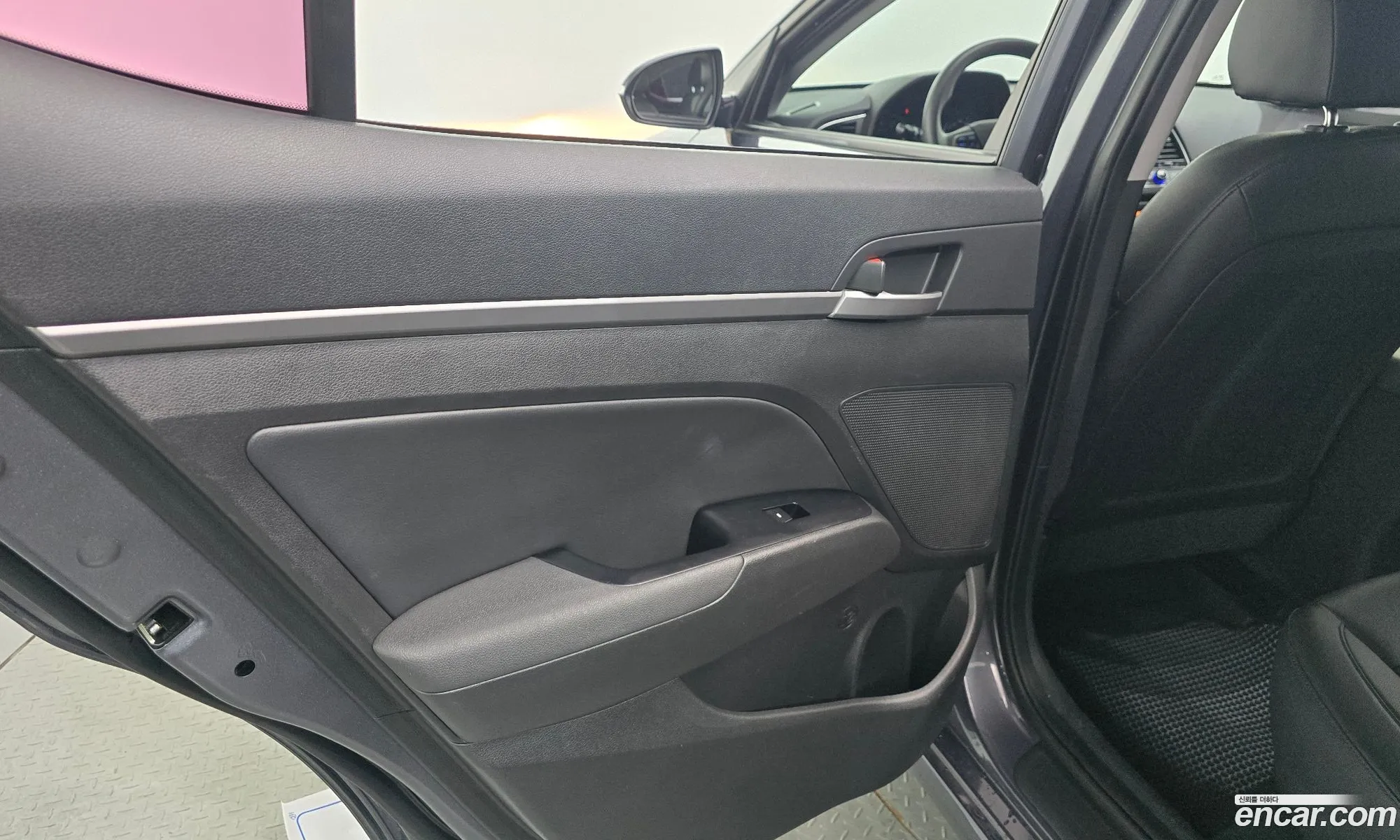 Hyundai Elantra AD 2015 KMHD641DBGU020847 — 4