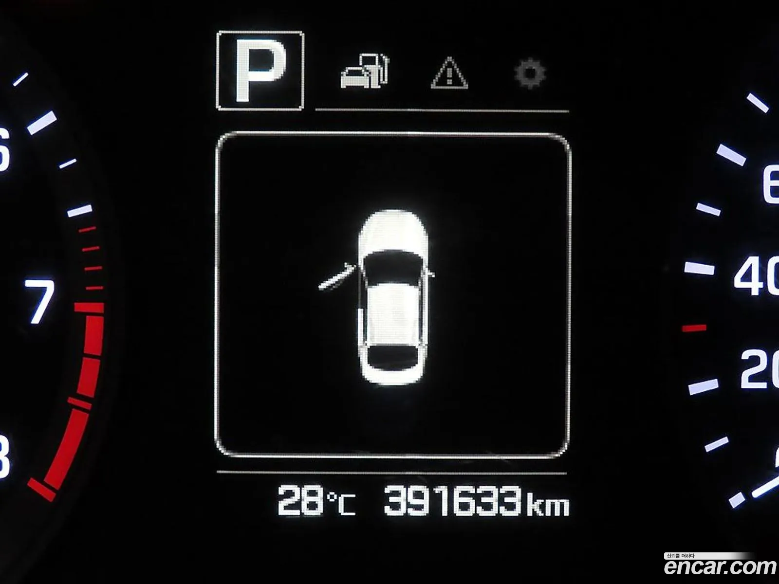 Hyundai LF Sonata 2018 — 16