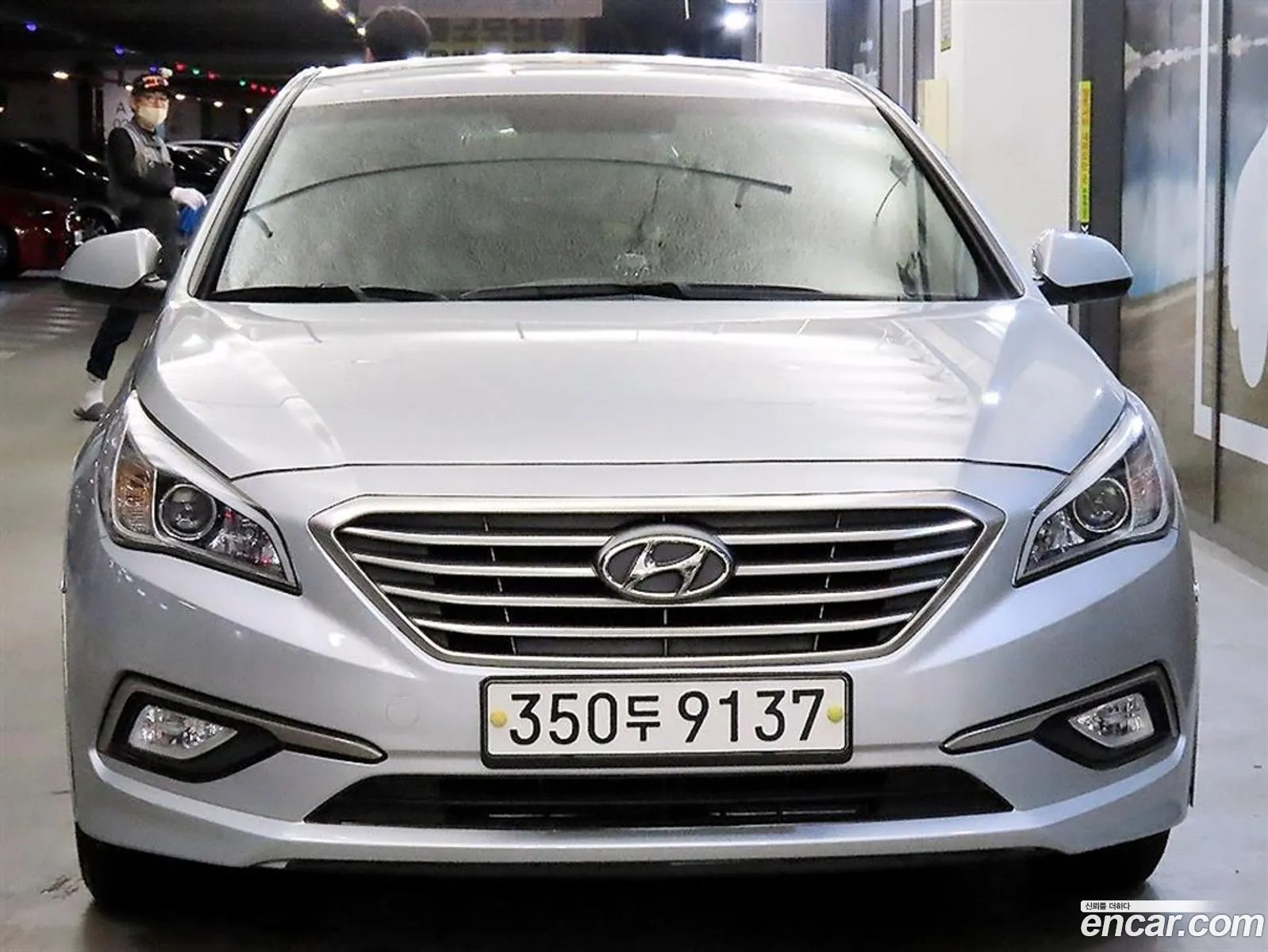 Hyundai LF Sonata 2018 — 15