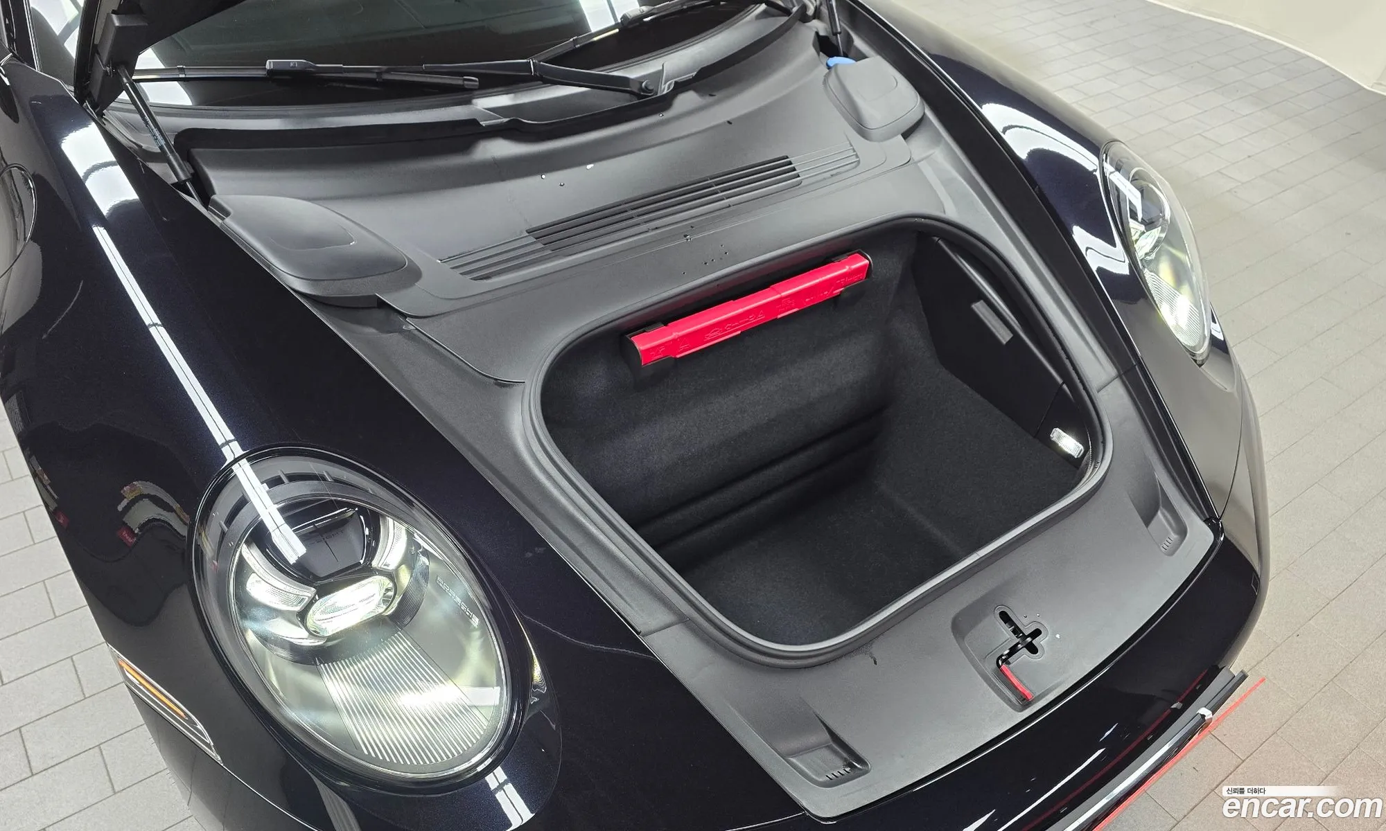 Porsche 911 2024 — 35