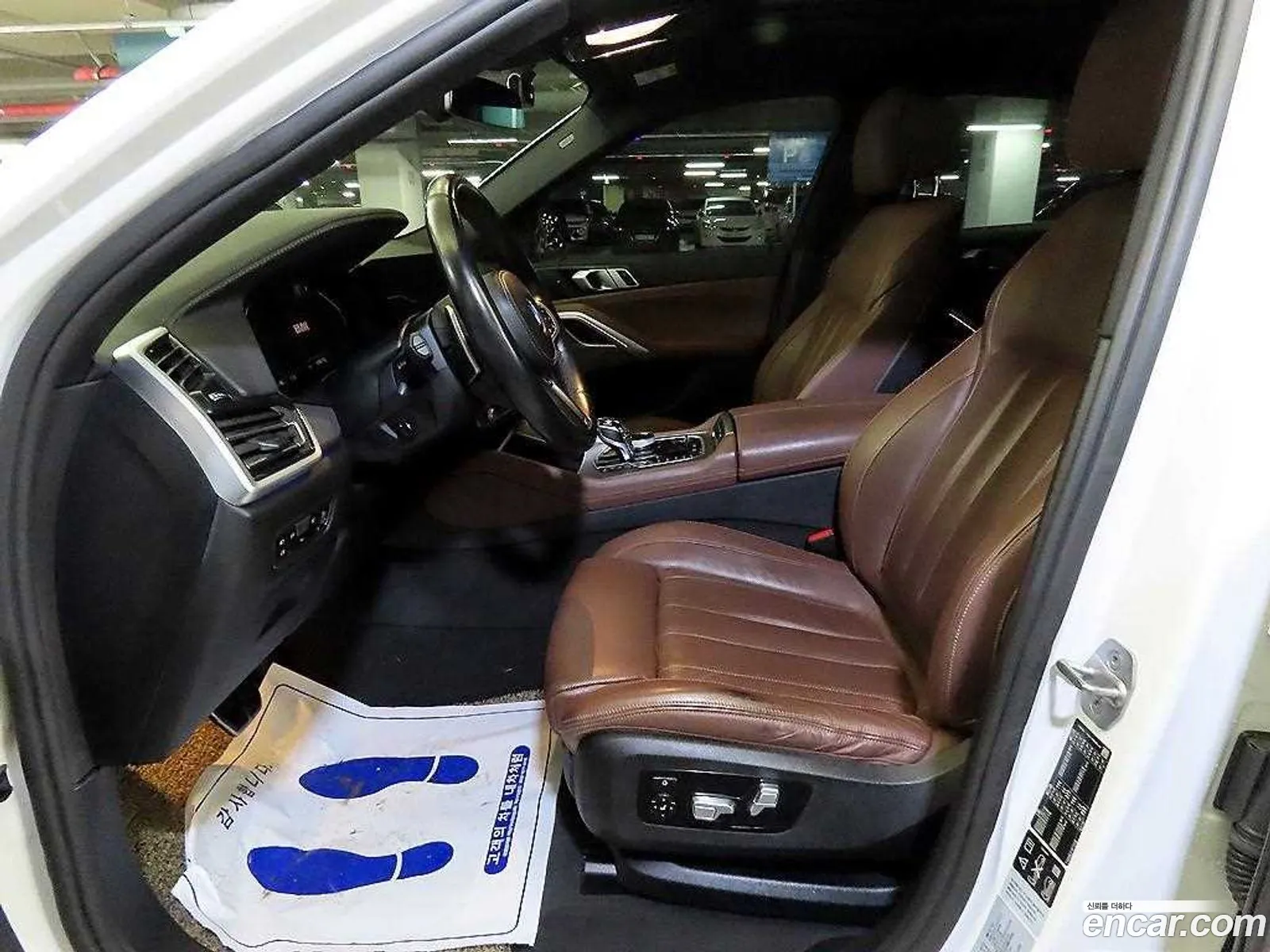 BMW X6 2021 — 10