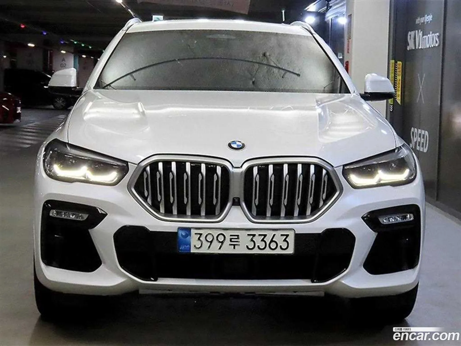 BMW X6 2021 — 18