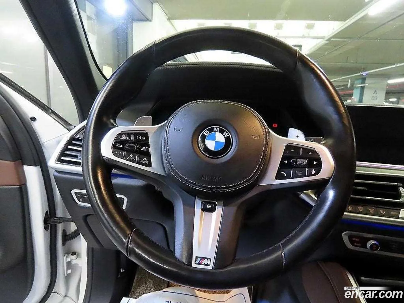 BMW X6 2021 — 16