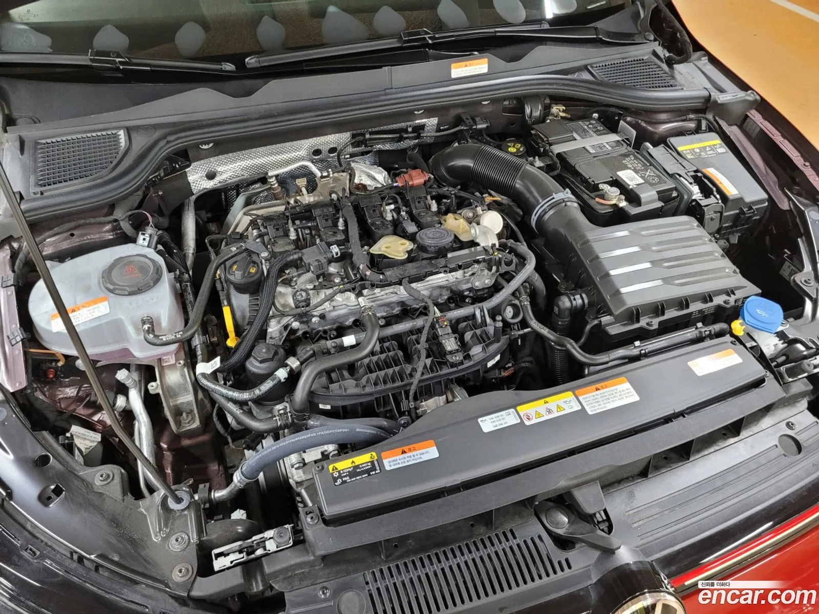 Volkswagen Golf 8th Gen 2023 — 4