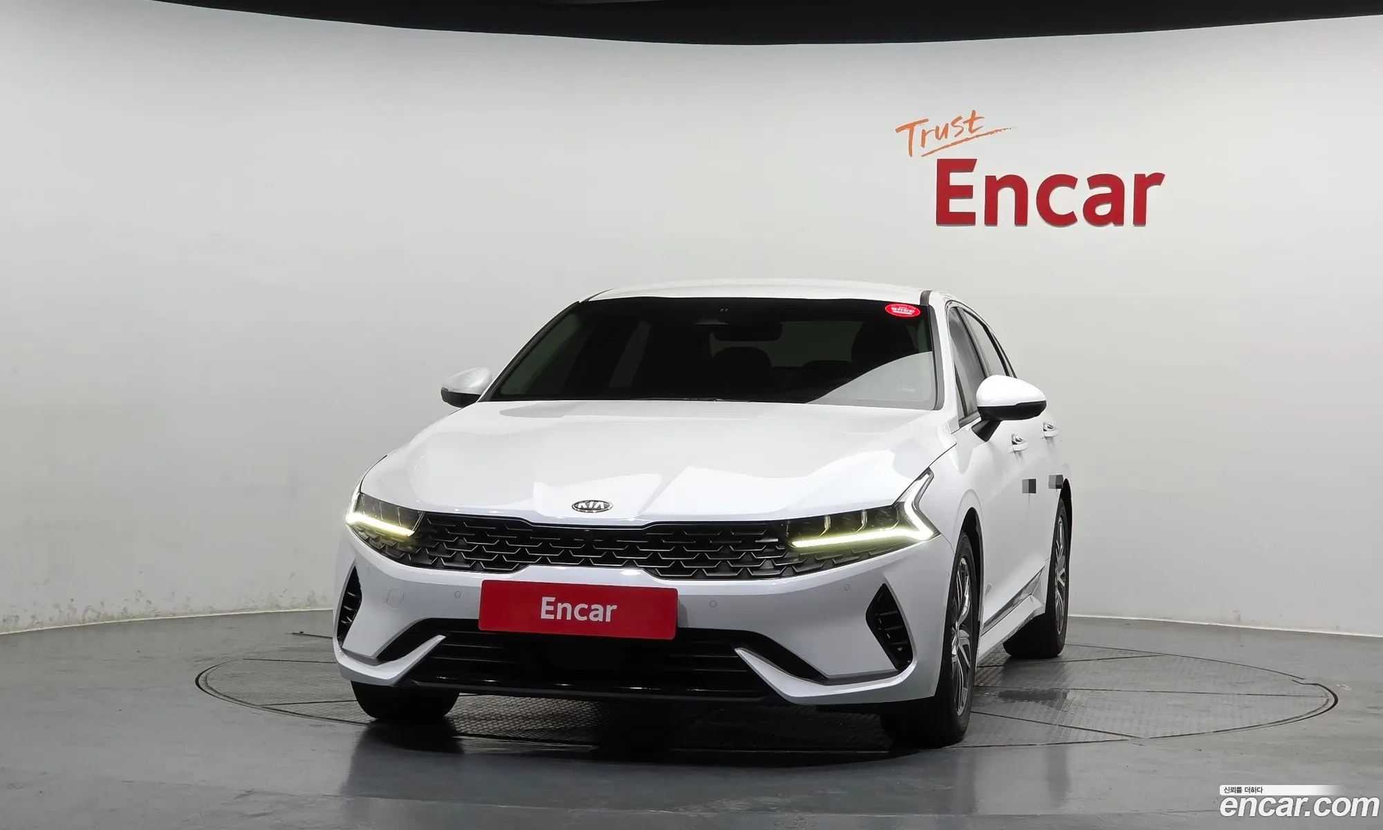 Kia K5 Hybrid 2021 — 9