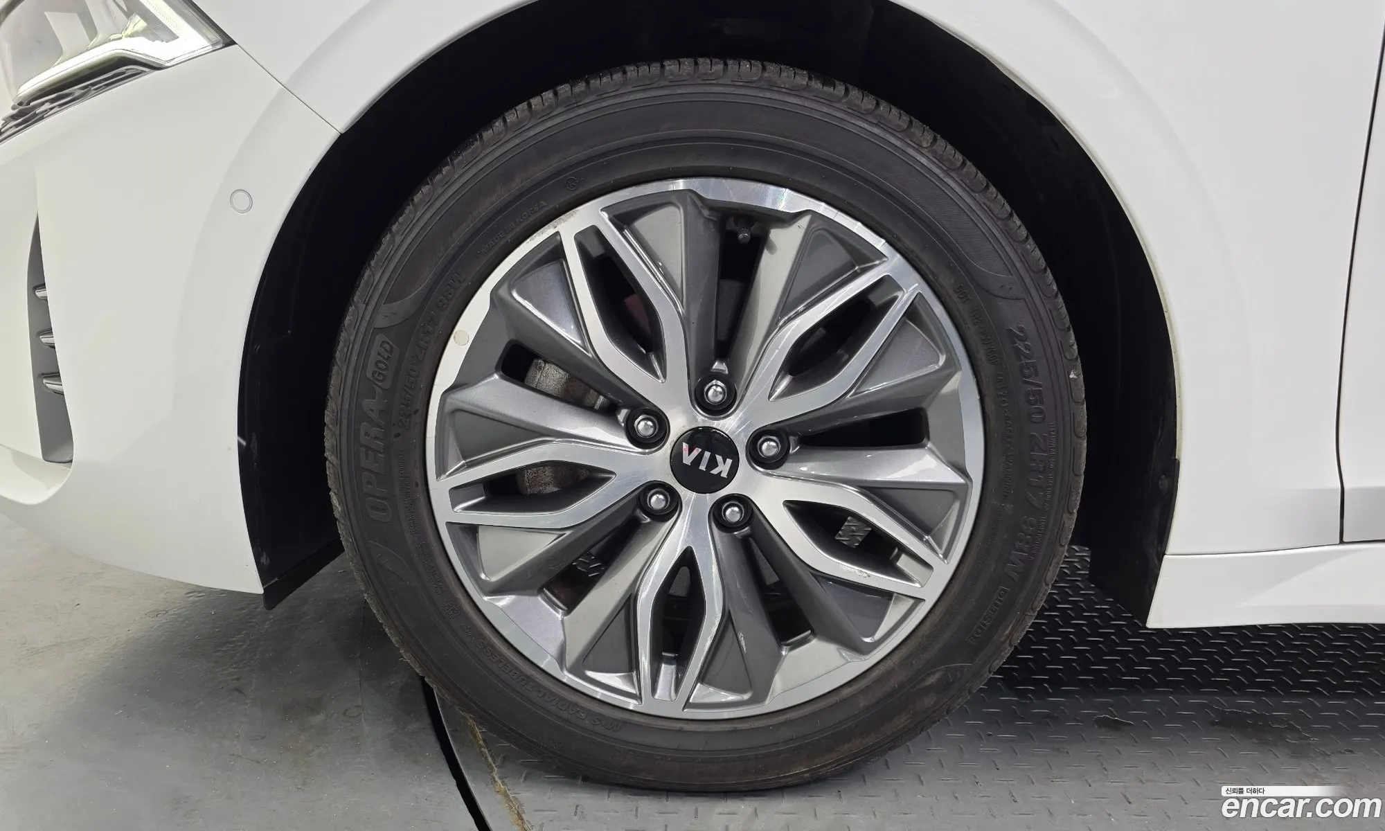 Kia K5 Hybrid 2021 — 7