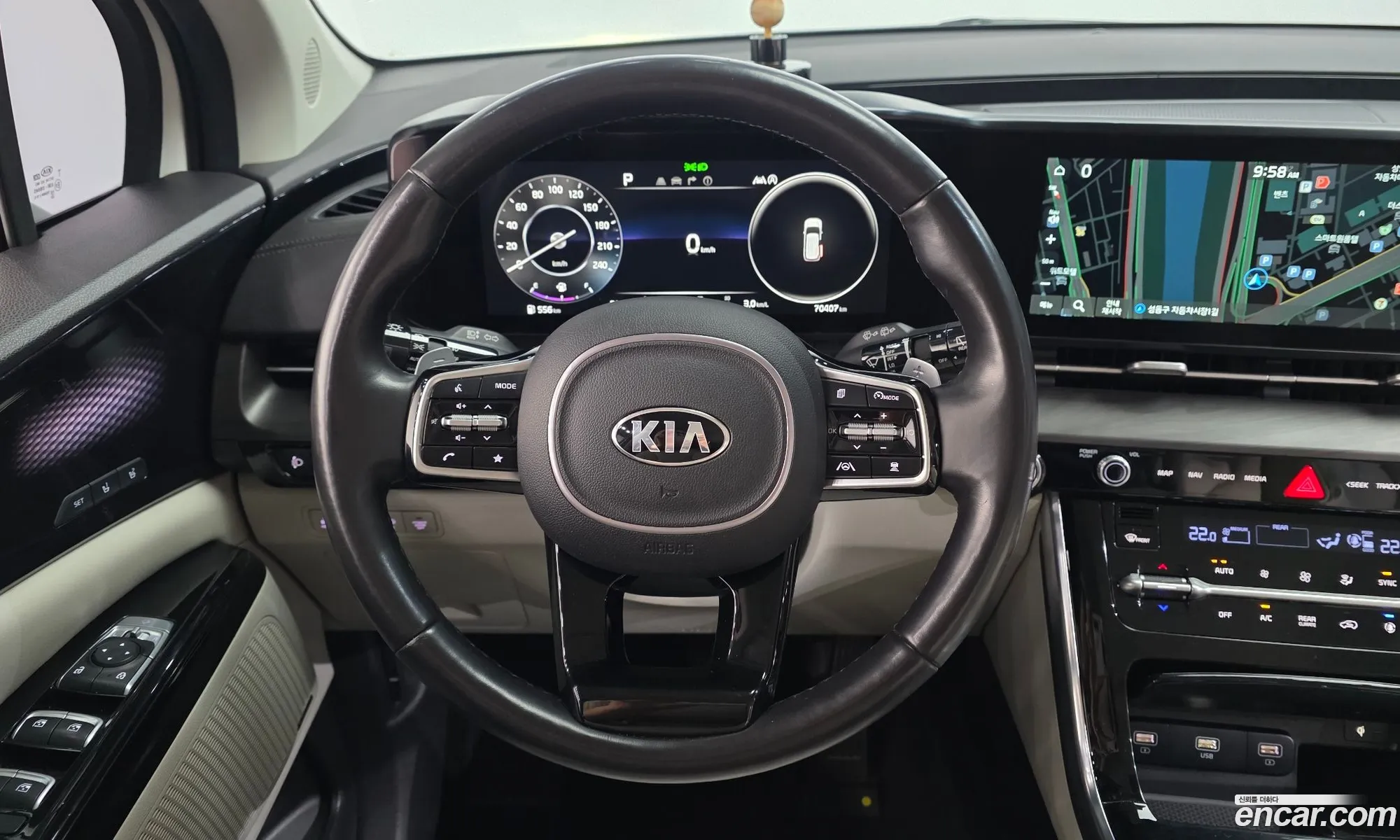 Kia Carnival 2020 KNANE81BBMS001229 — 5