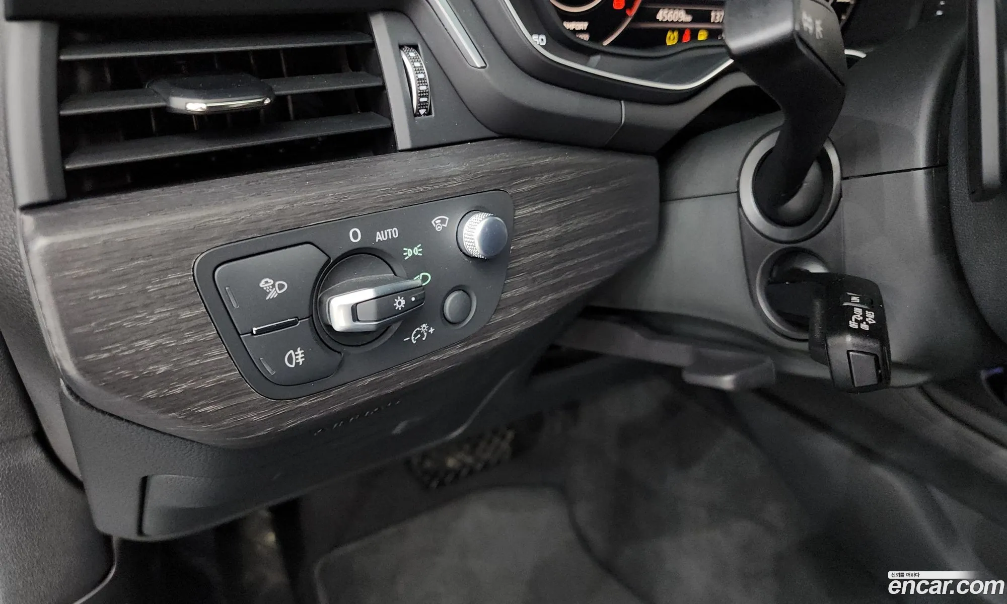 Audi A4 2019 WAUZZZF44KA123807 — 20