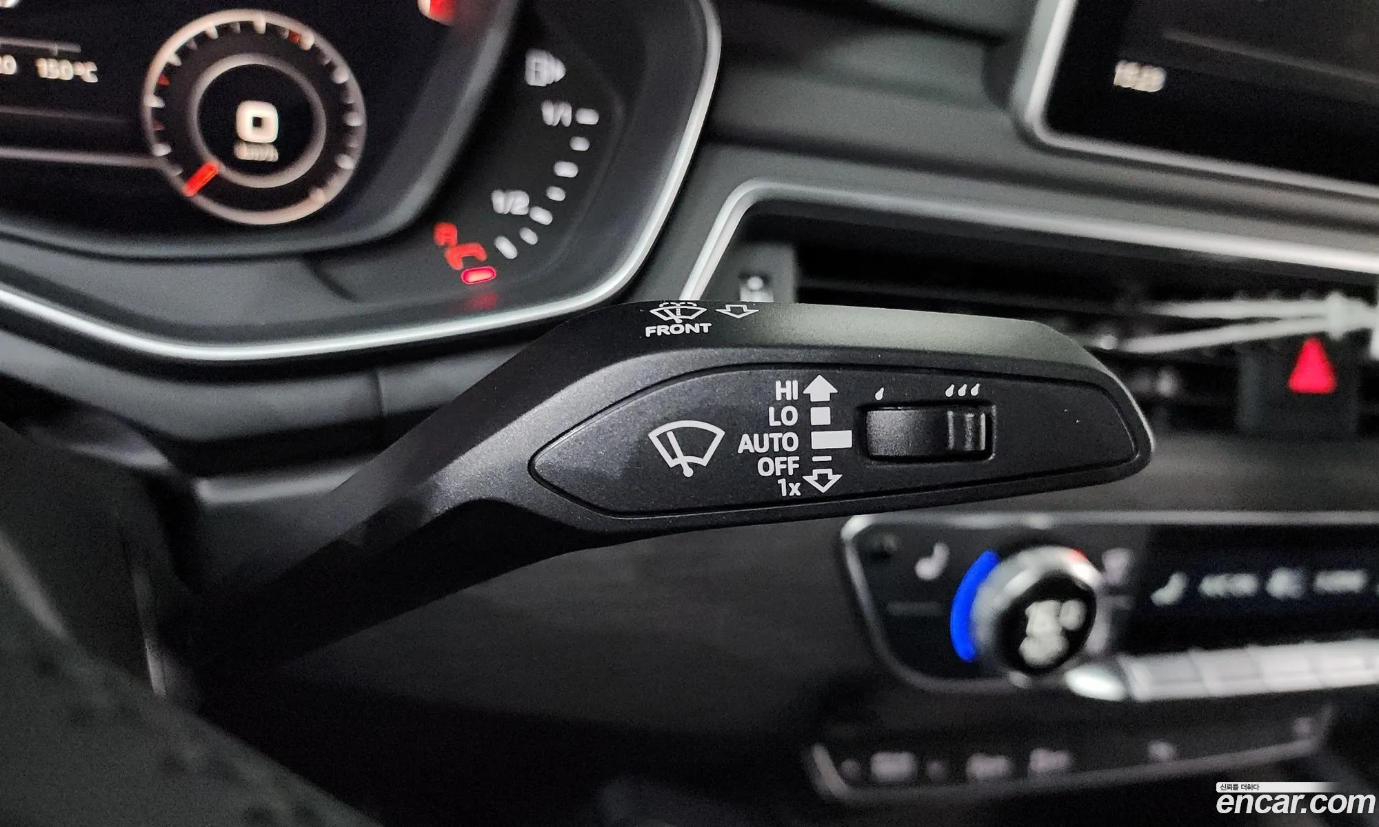 Audi A4 2019 WAUZZZF44KA123807 — 17