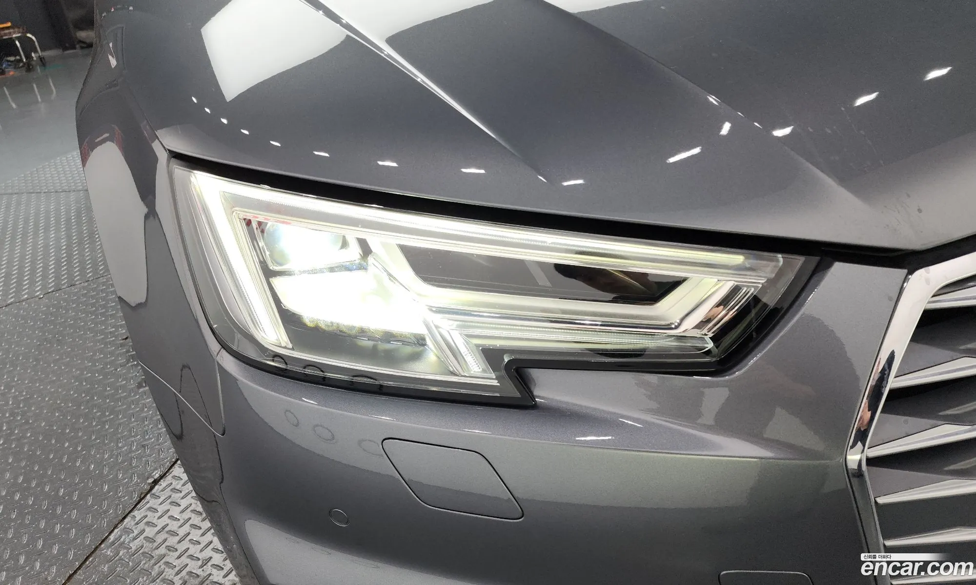 Audi A4 2019 WAUZZZF44KA123807 — 10