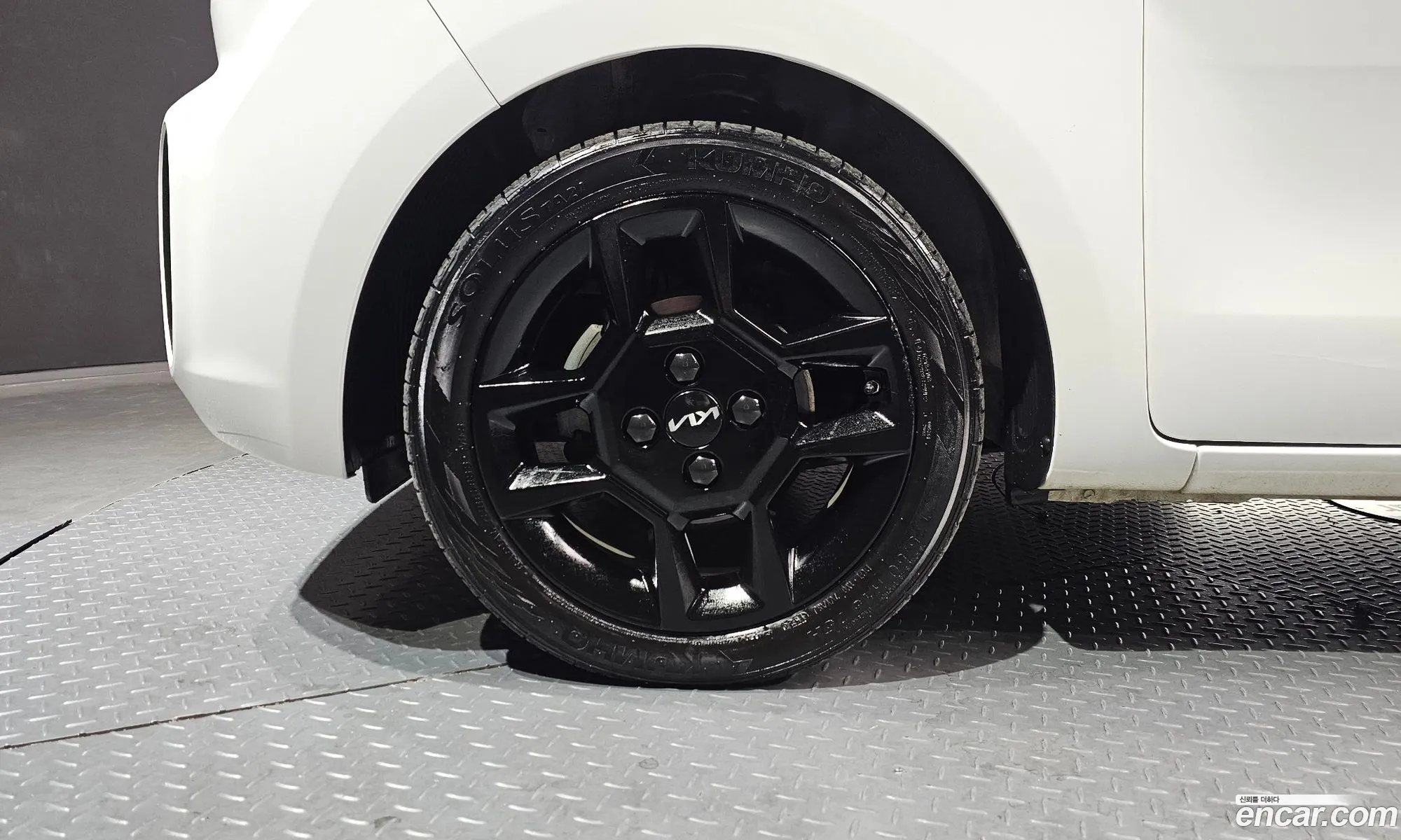 Kia Ray 2020 KNACK811BLT232574 — 2