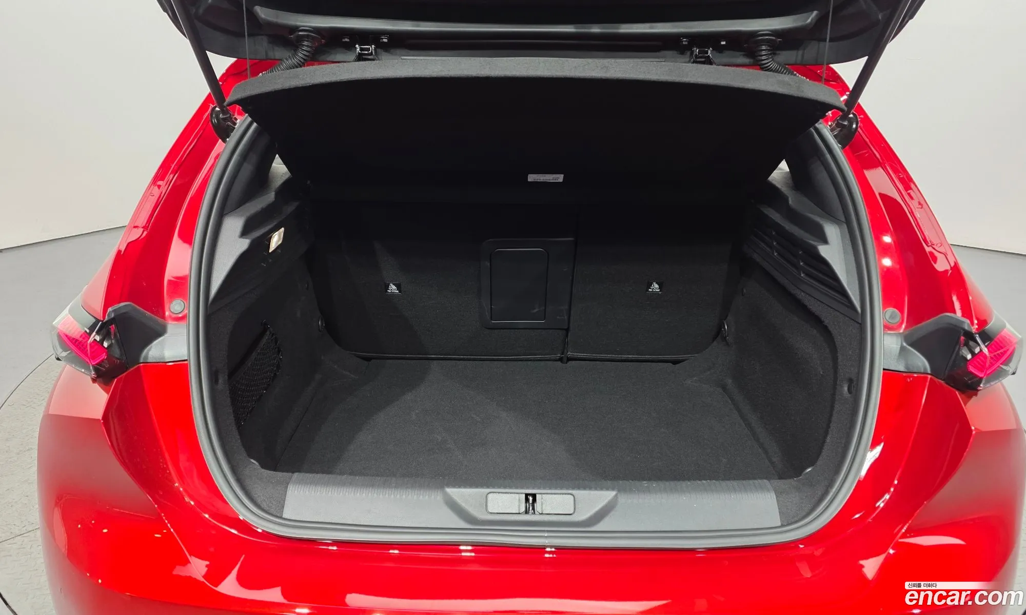 Peugeot 308 2025 VR3FPHPY111111111 — 32