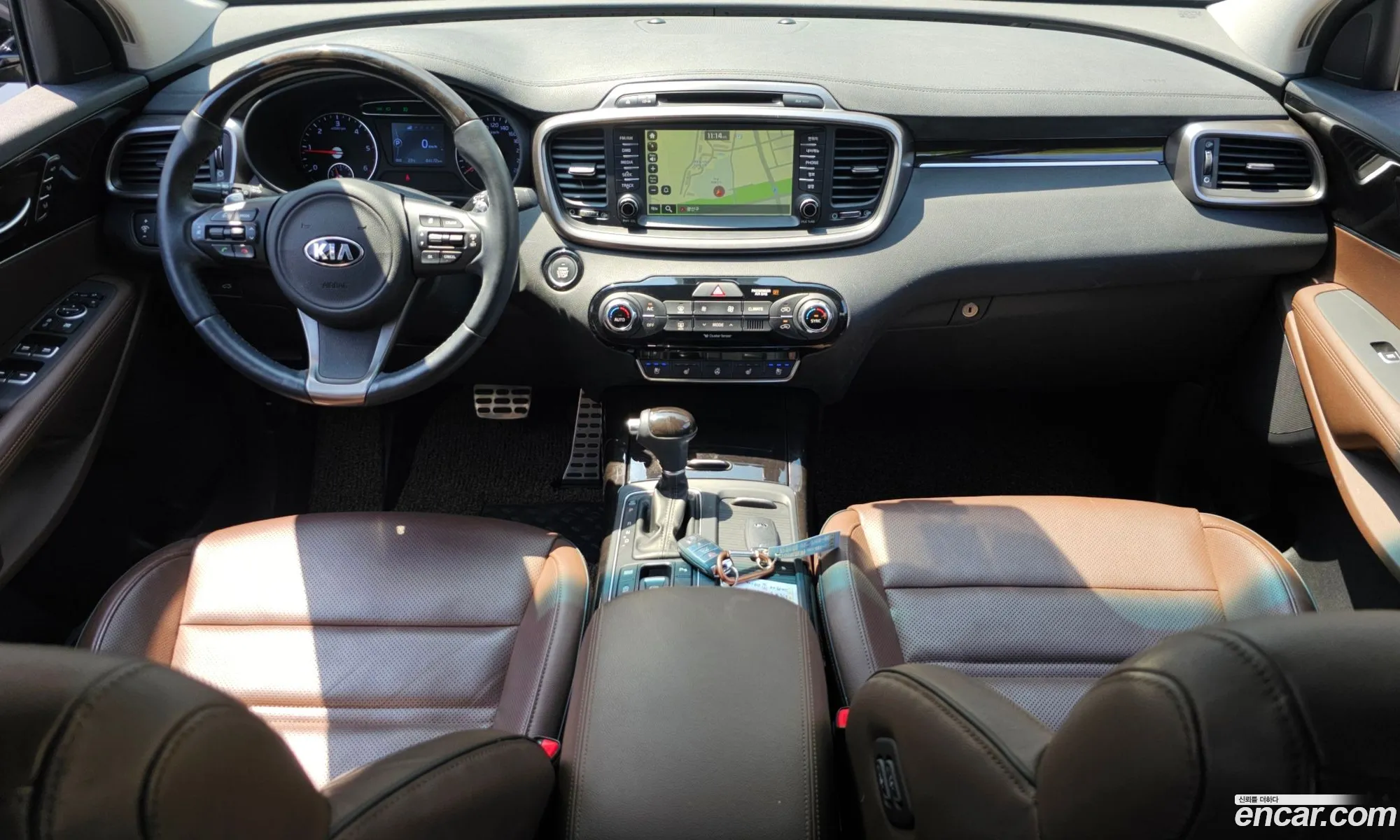 Kia Sorento 2017 KNAPK81ABHA374416 — 28