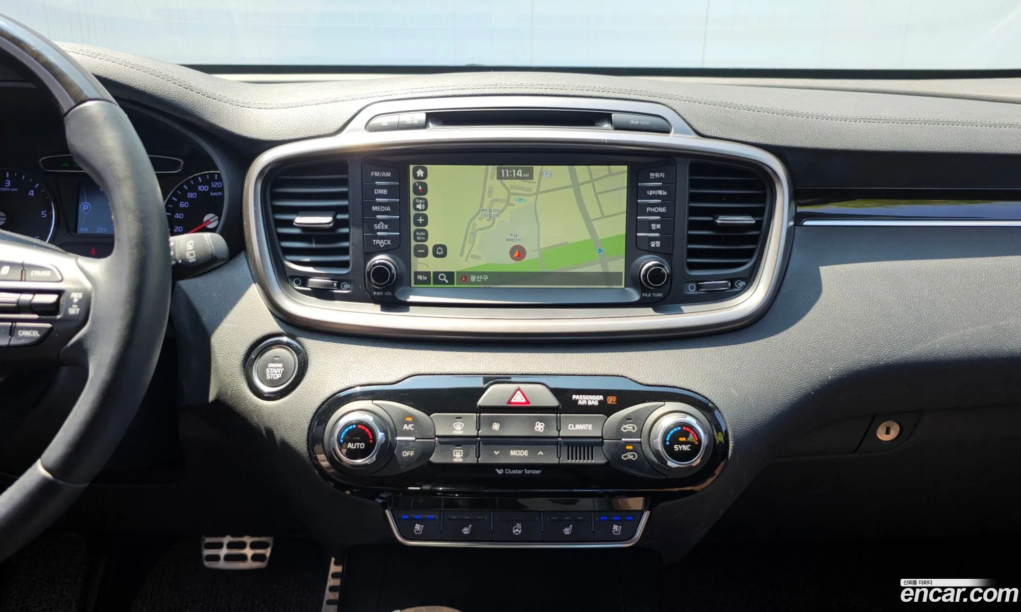 Kia Sorento 2017 KNAPK81ABHA374416 — 25
