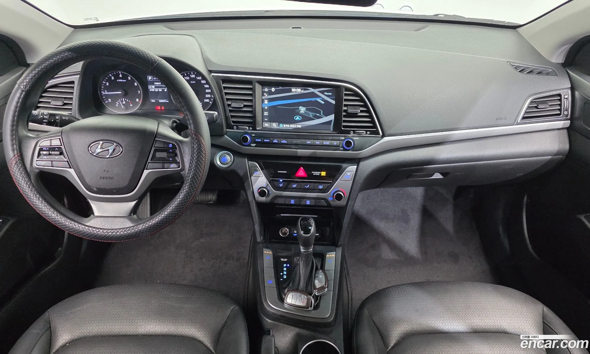 Hyundai Elantra AD 2017 KMHD641DBJU571464 — 13