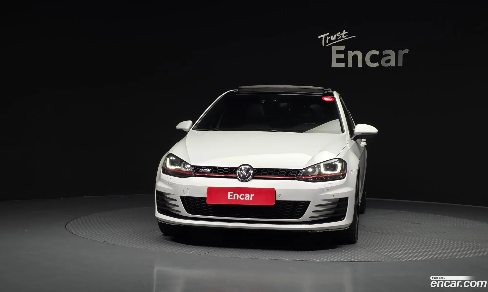 Volkswagen Golf 7th Gen 2014 — 7