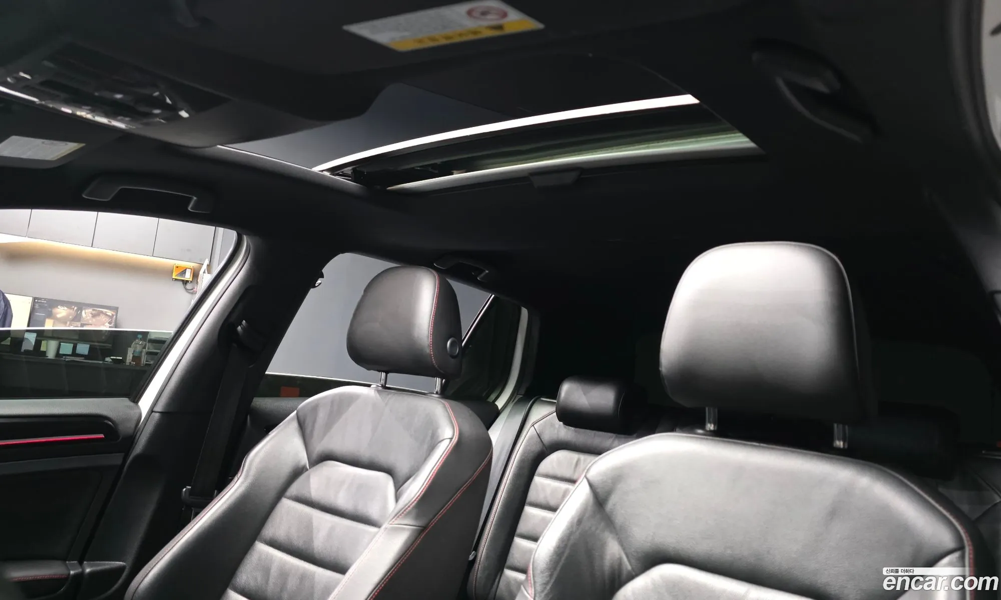 Volkswagen Golf 7th Gen 2014 — 2