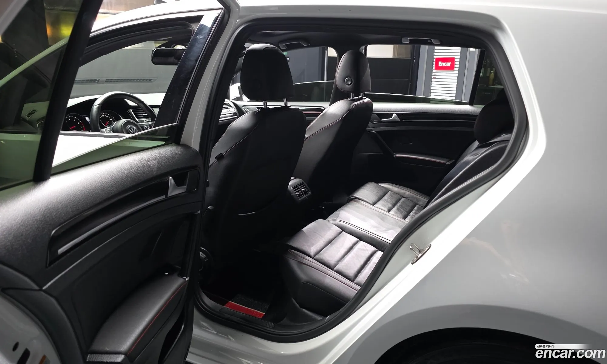 Volkswagen Golf 7th Gen 2014 — 18
