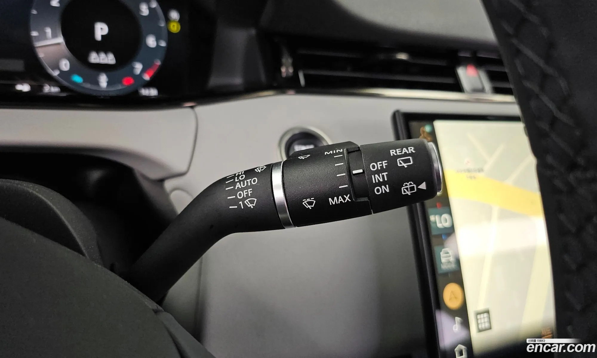 Land Rover Range Rover Evoque 2024 — 30