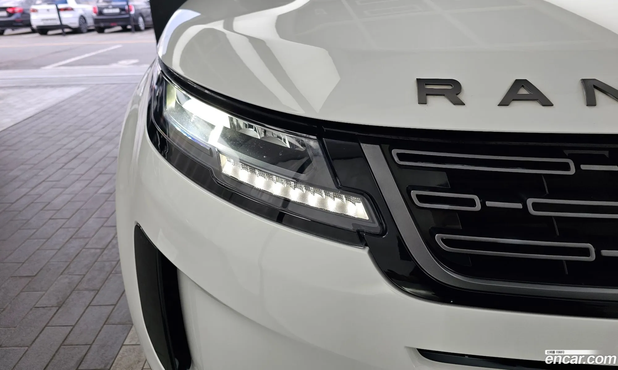 Land Rover Range Rover Evoque 2024 — 23