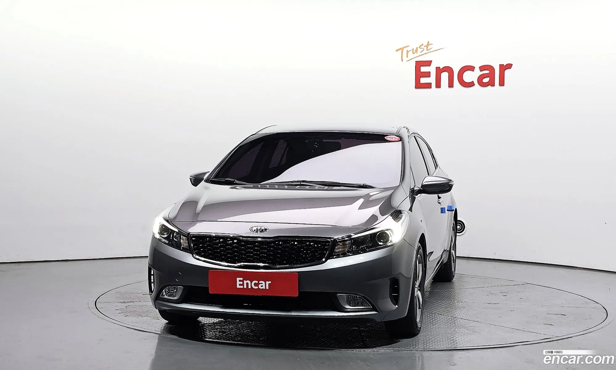 Kia K3 2017 KNAFK412BJA990732 — 4