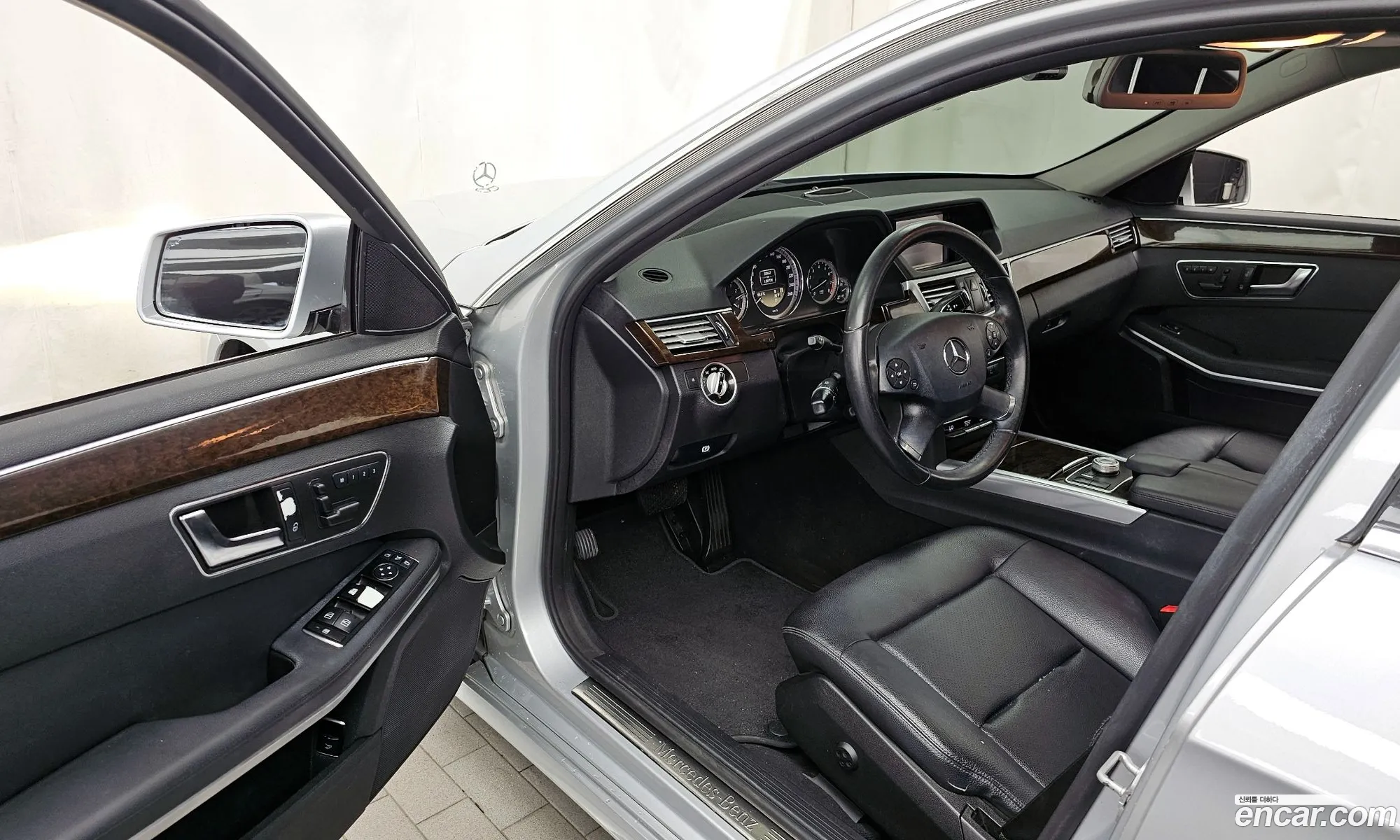 Mercedes-Benz E-Class W212 2012 WDDHF4JB6CA626519 — 6