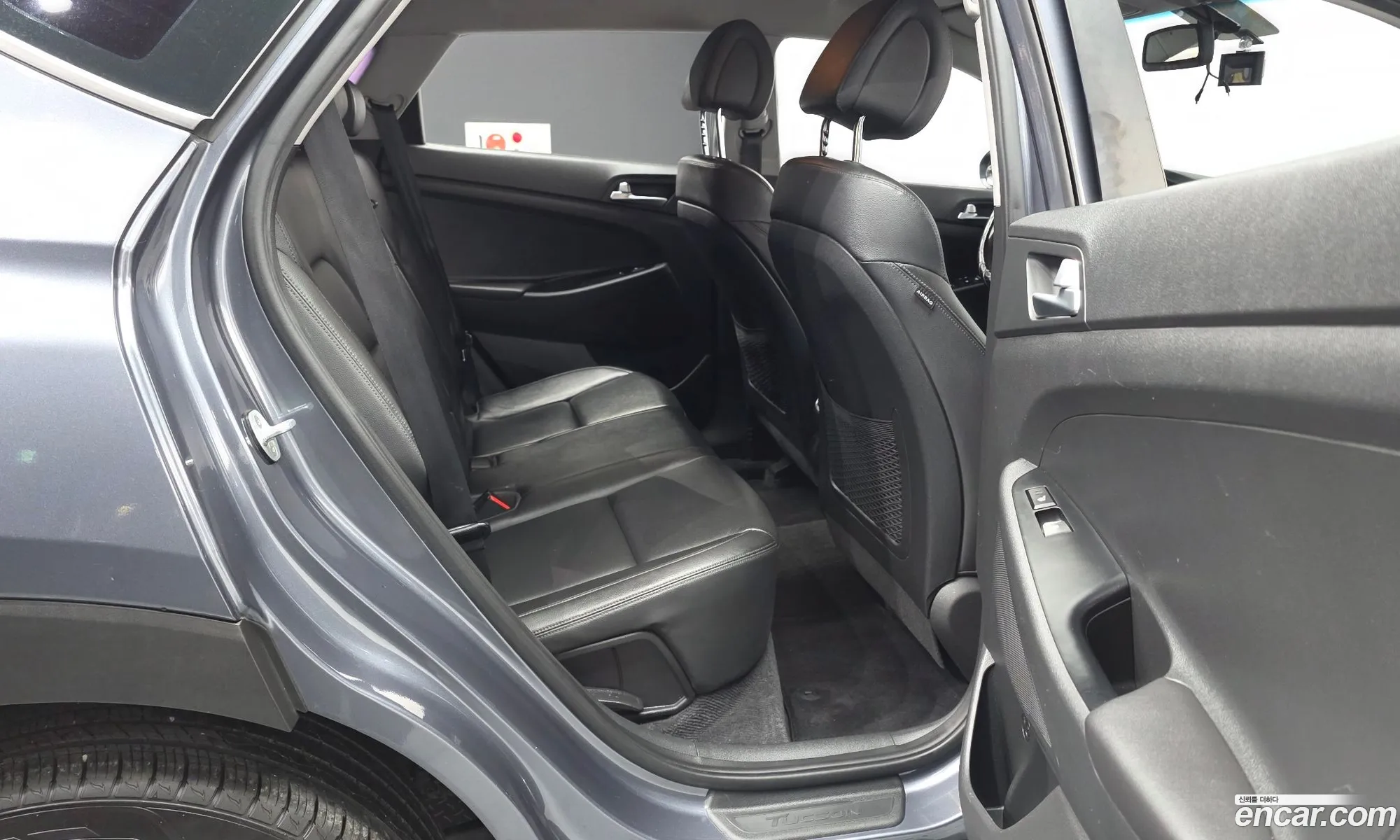 Hyundai Tucson 2017 KMHJ381ABHU384504 — 4