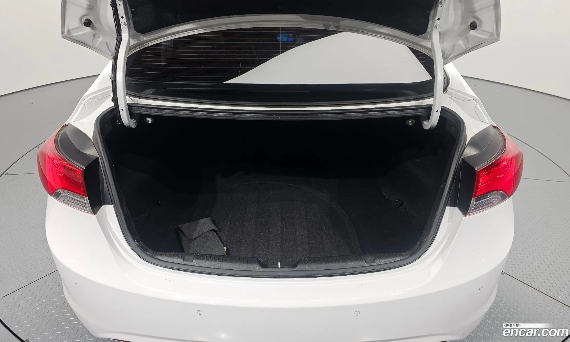 Hyundai Elantra MD 2012 KMHDH41DBCU599653 — 22