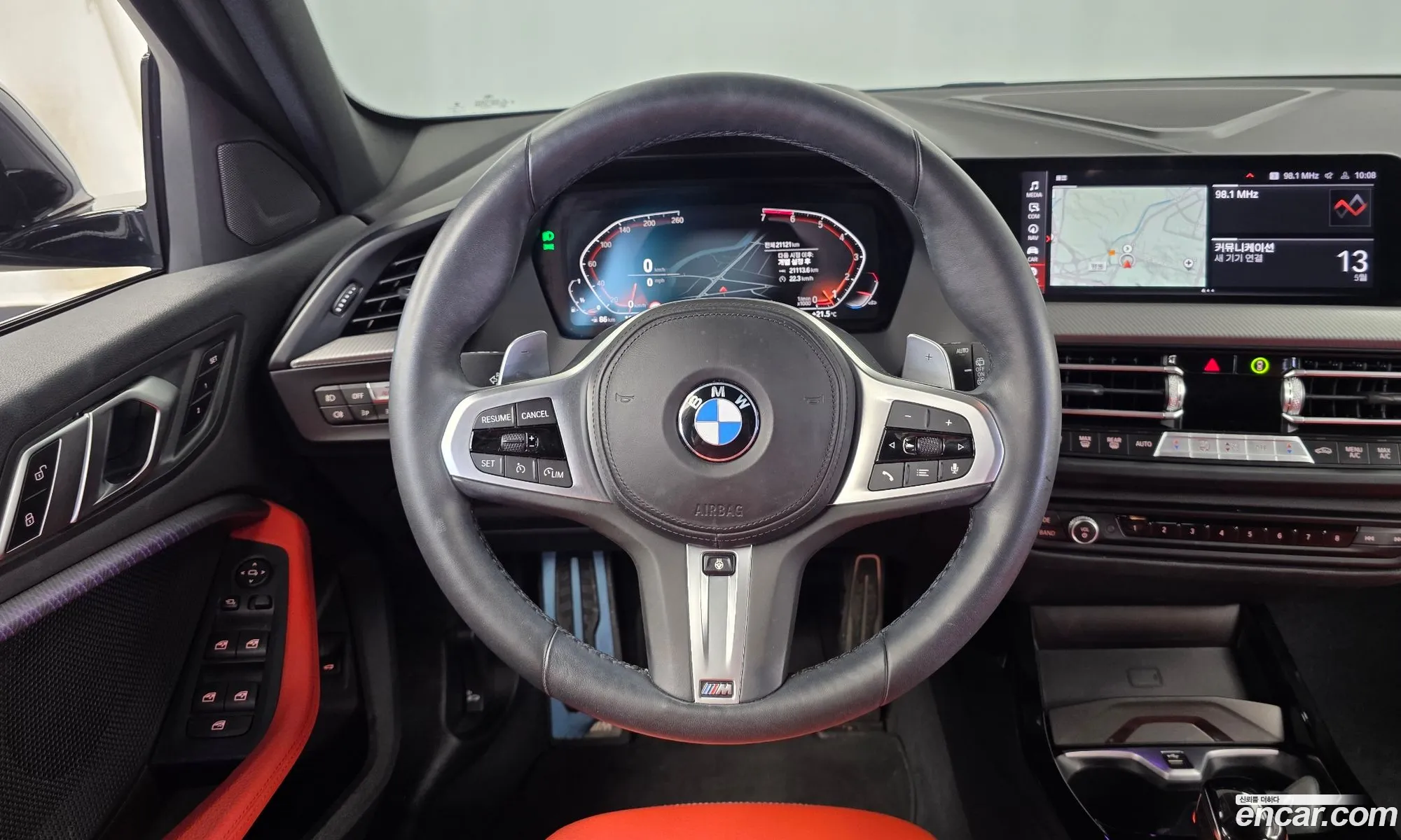 BMW 1 Series 2021 — 32