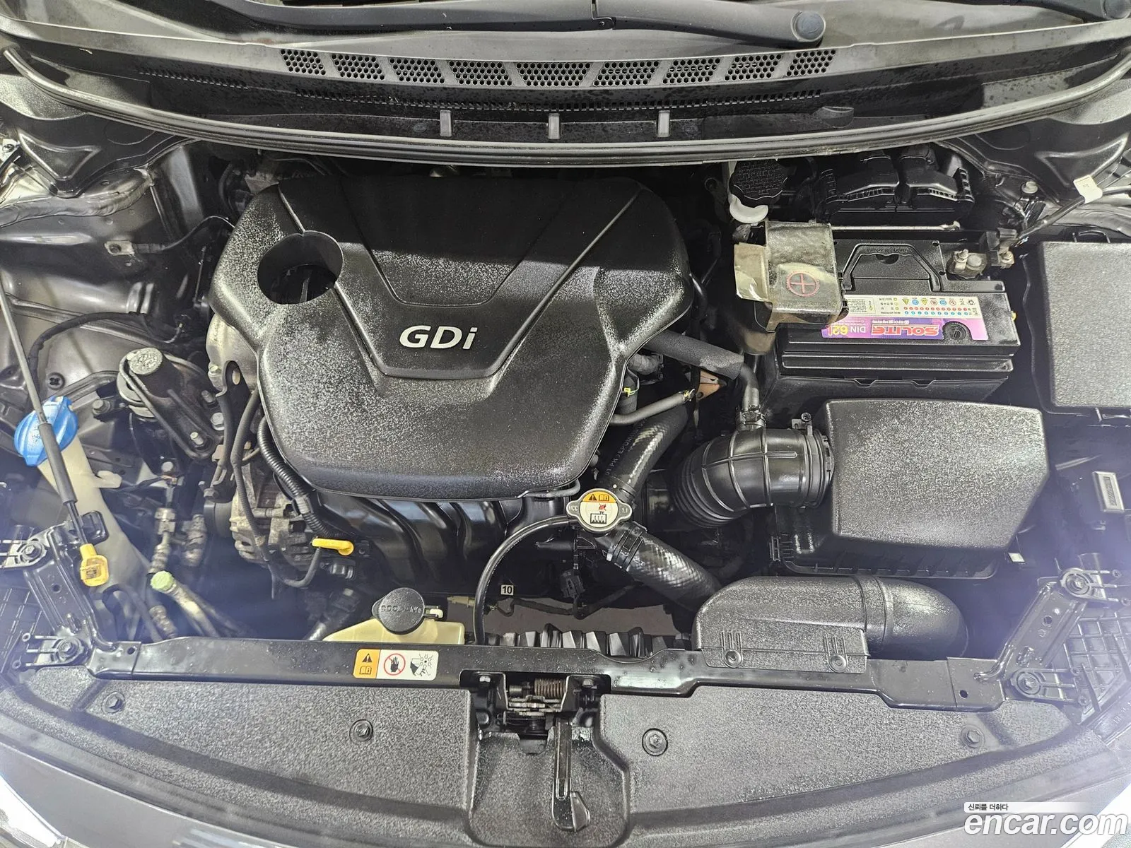 Kia K3 2012 — 13