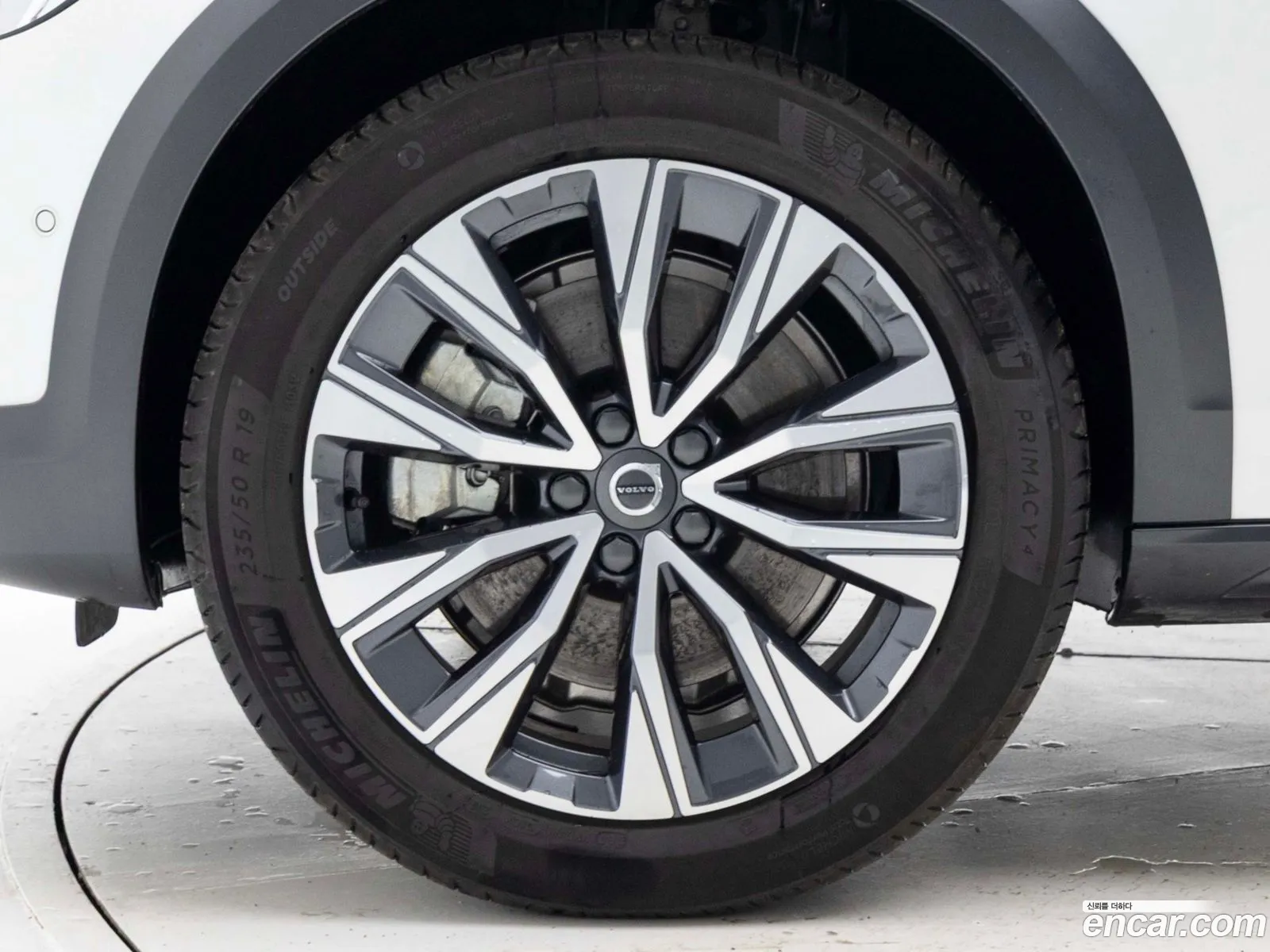 Volvo V90 Cross Country 2025 — 5
