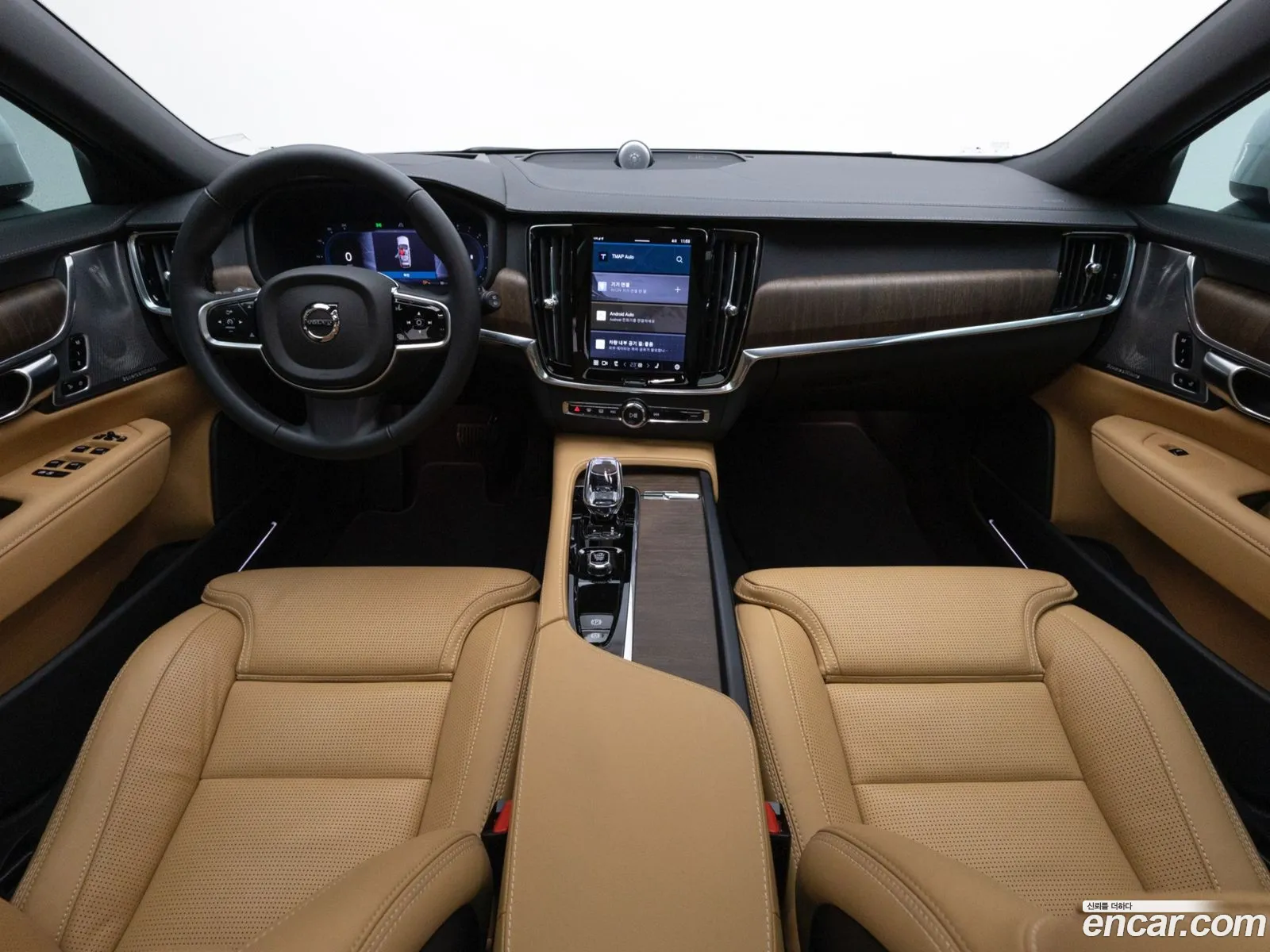Volvo V90 Cross Country 2025 — 13