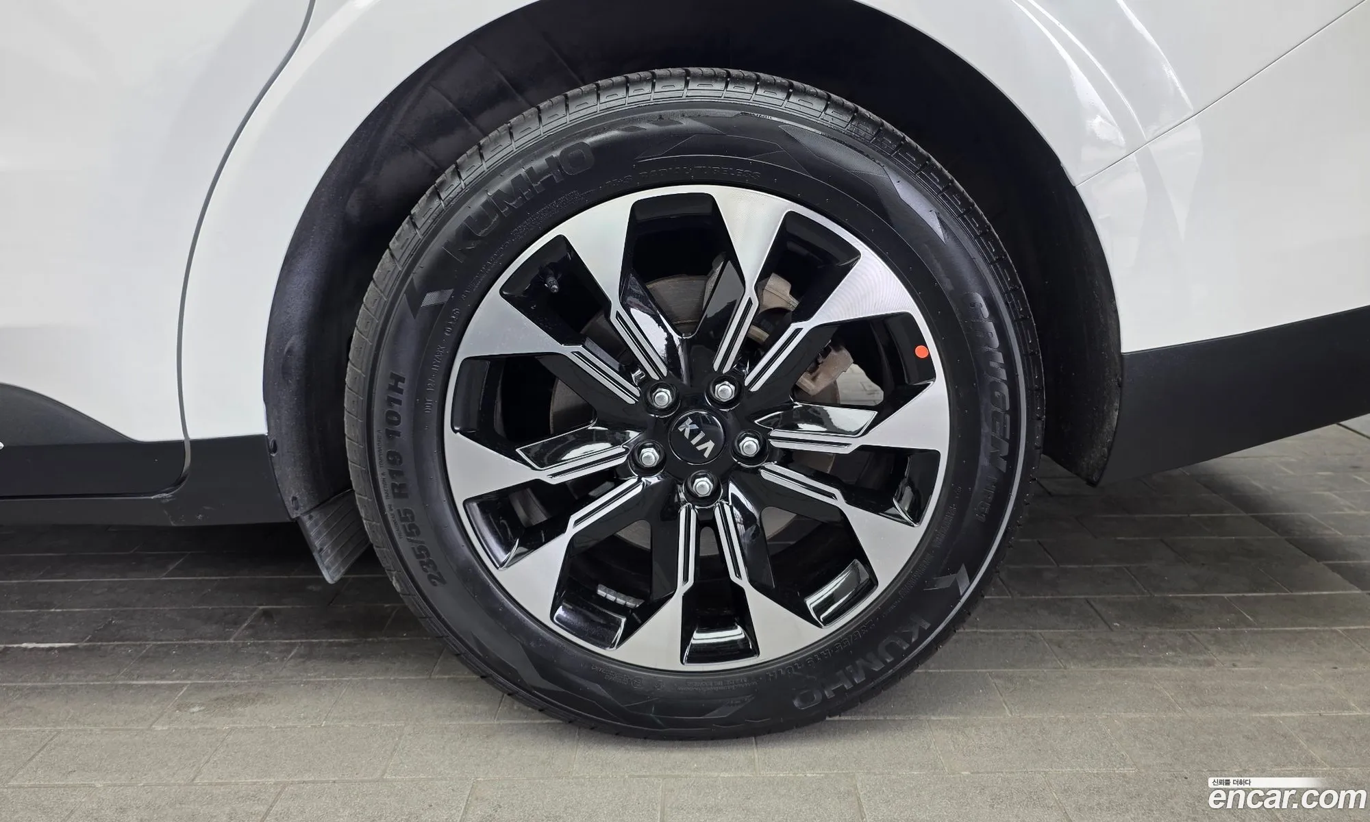 Kia Carnival 2021 KNANC81BBMS129070 — 28