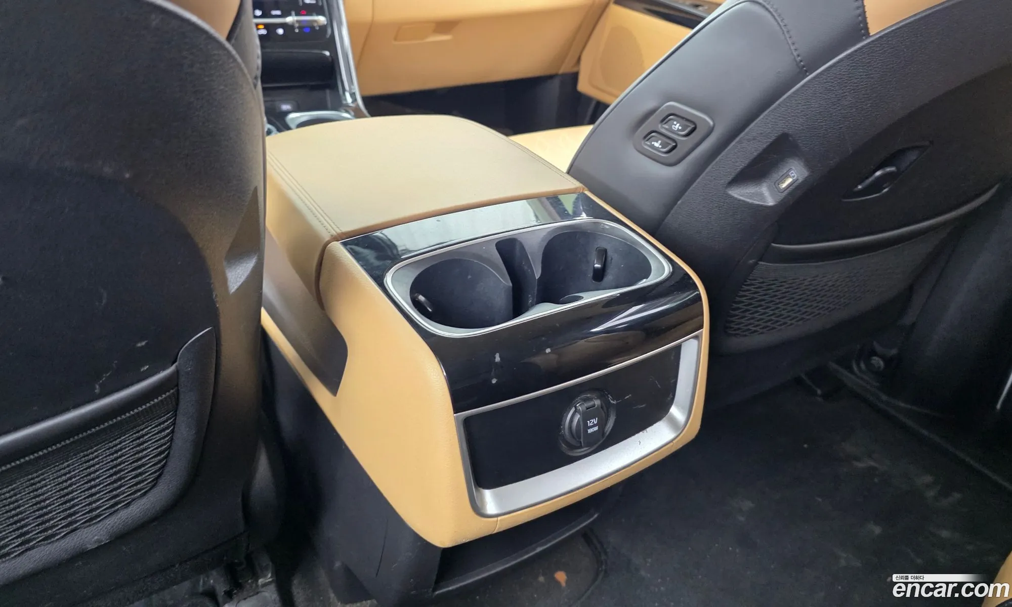 Kia Carnival 2021 KNANC81BBMS129070 — 26