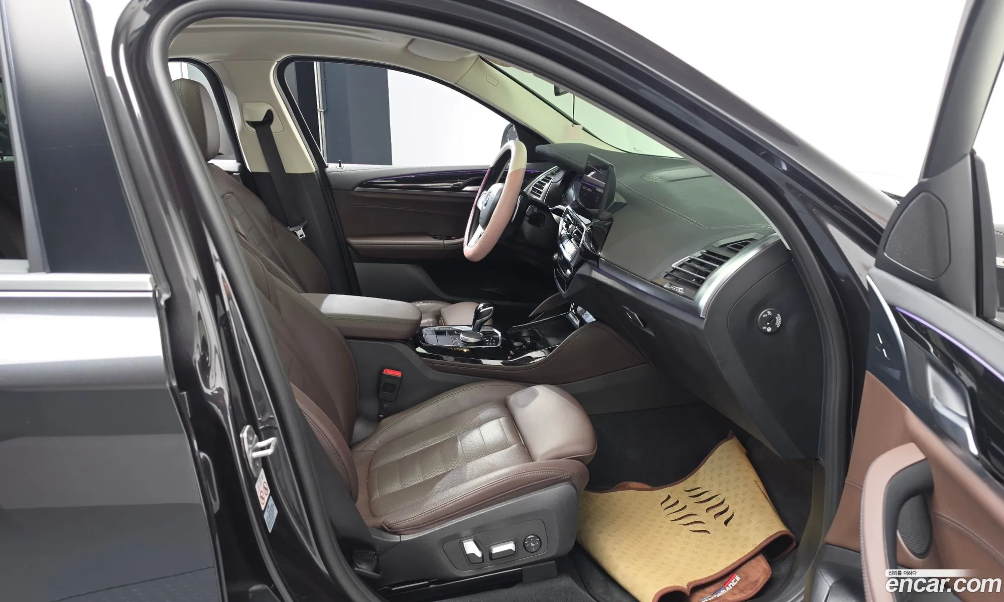 BMW X4 2022 WBA31CA04N9M87312 — 32
