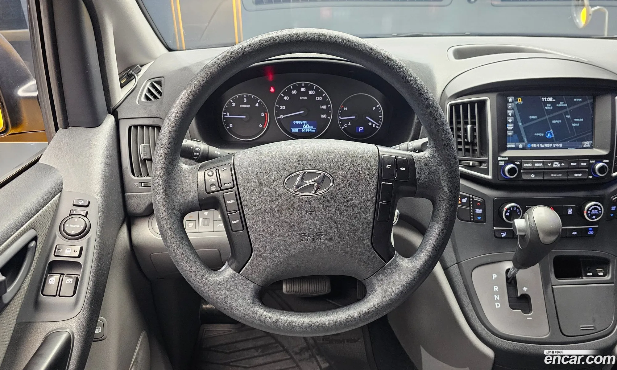 Hyundai Grand Starex 2019 — 17