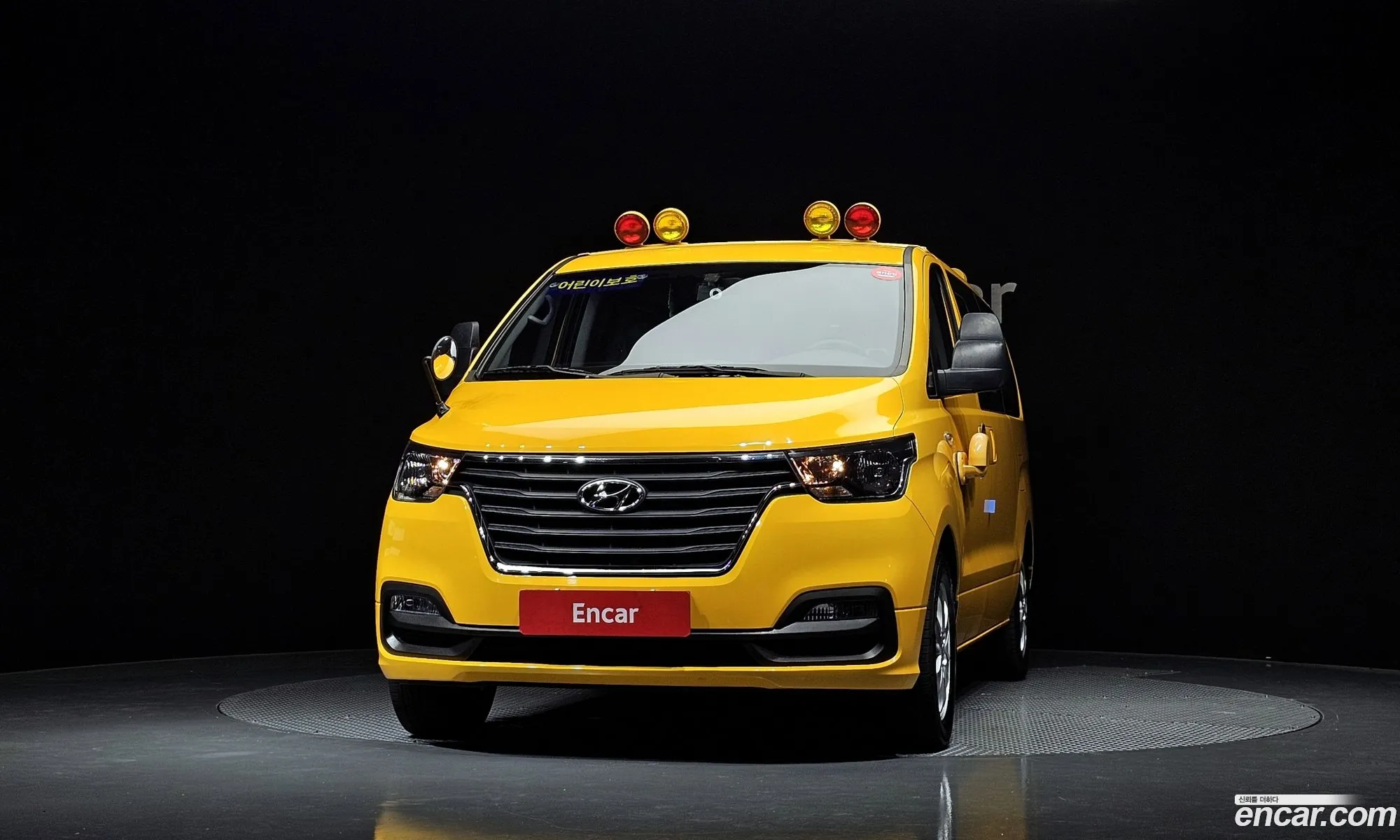 Hyundai Grand Starex 2019 — 13