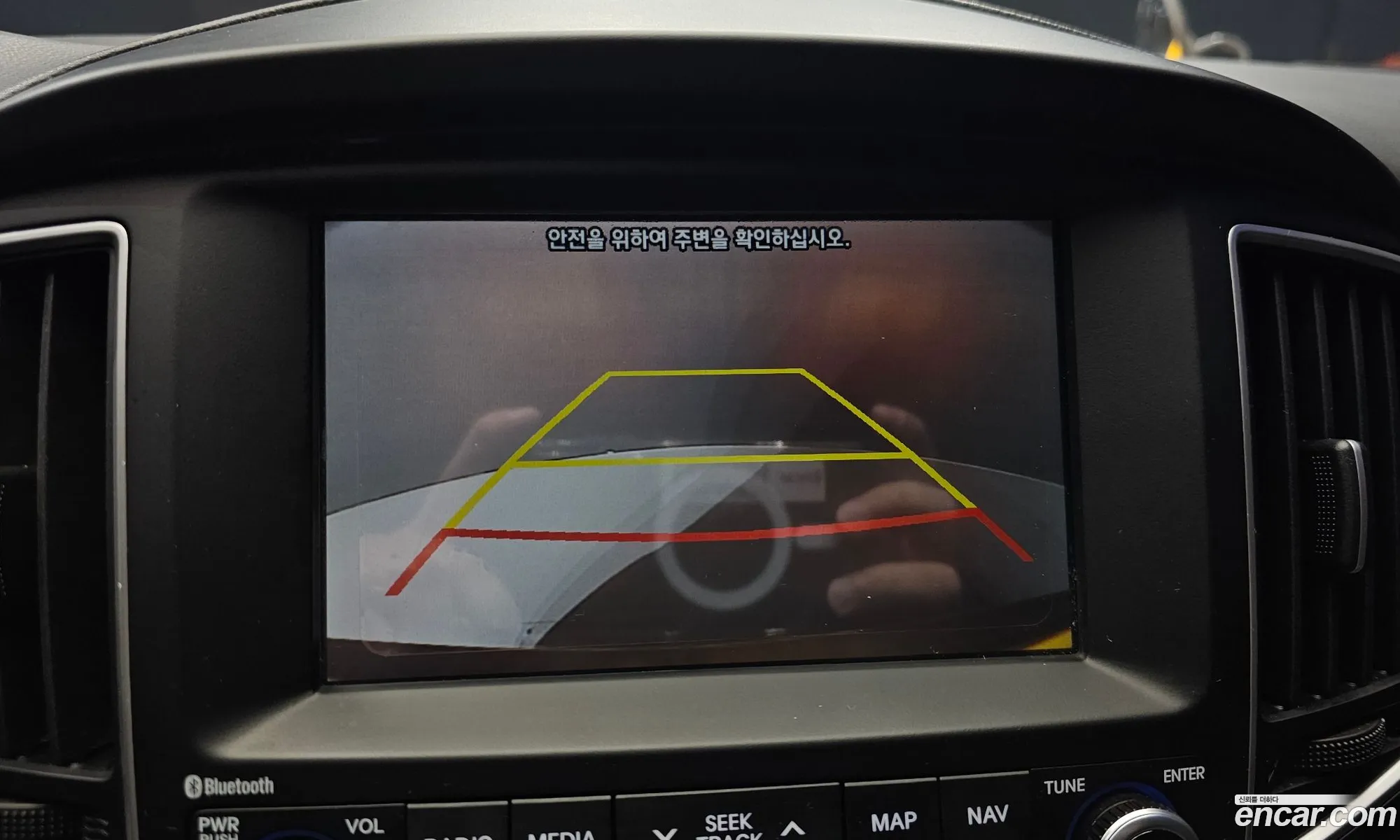 Hyundai Grand Starex 2019 — 16