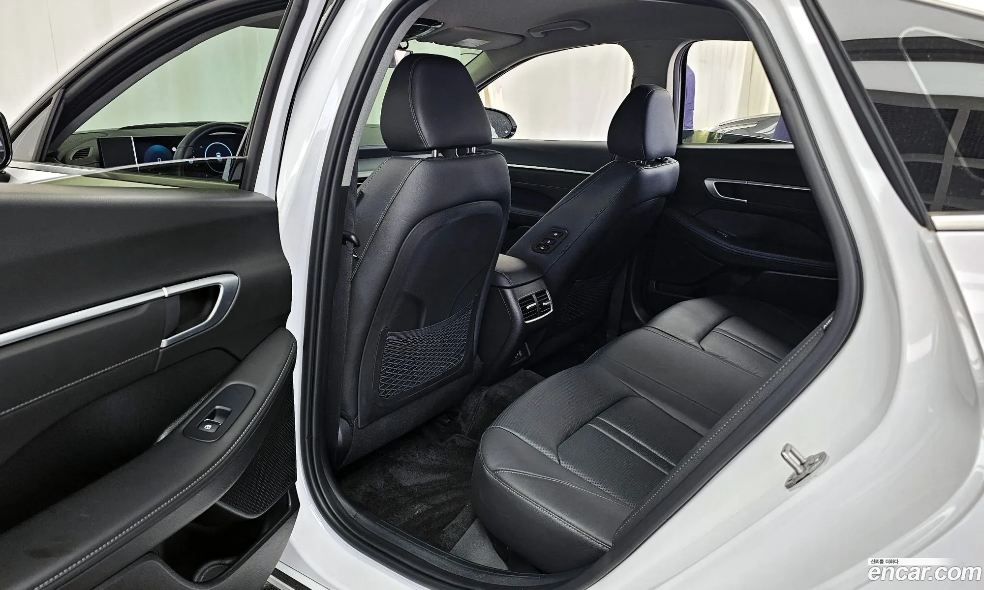 Hyundai Sonata the Edge 2024 — 30