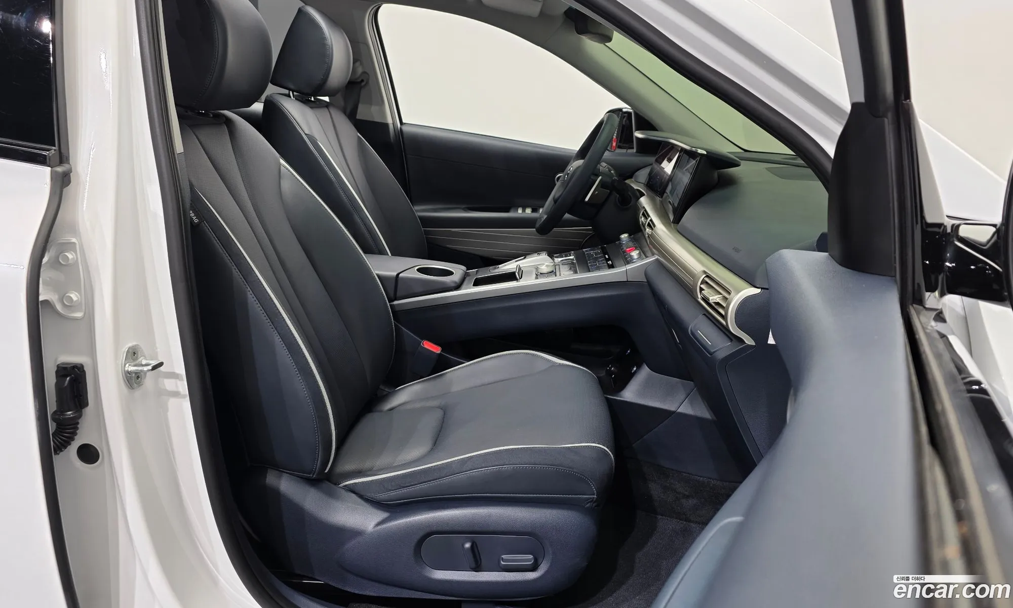 Hyundai Nexo 2022 — 17