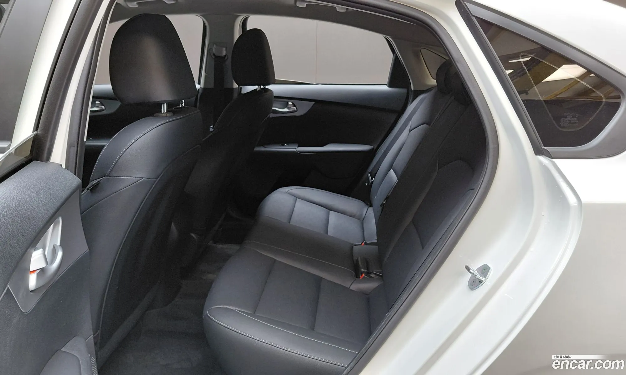 Kia K3 2022 KNAF241BENA946586 — 11