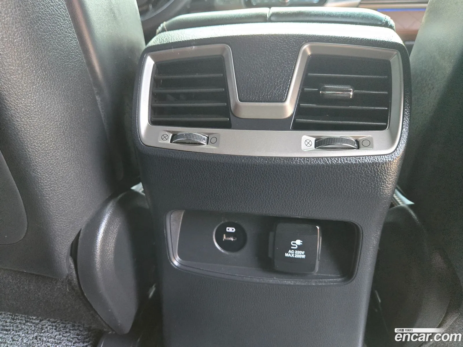 KG Mobility (SsangYong) G4 Rexton 2017 — 3