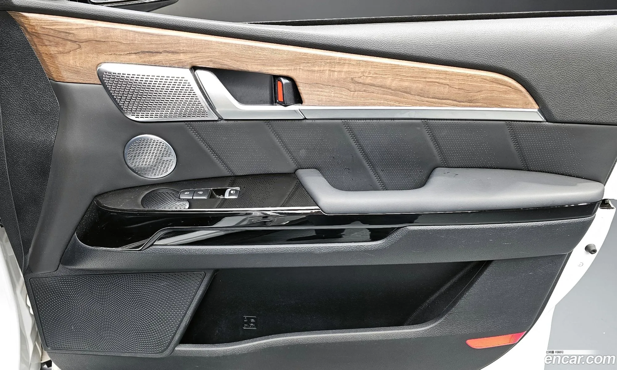 Kia Mohave the Master 2021 — 10