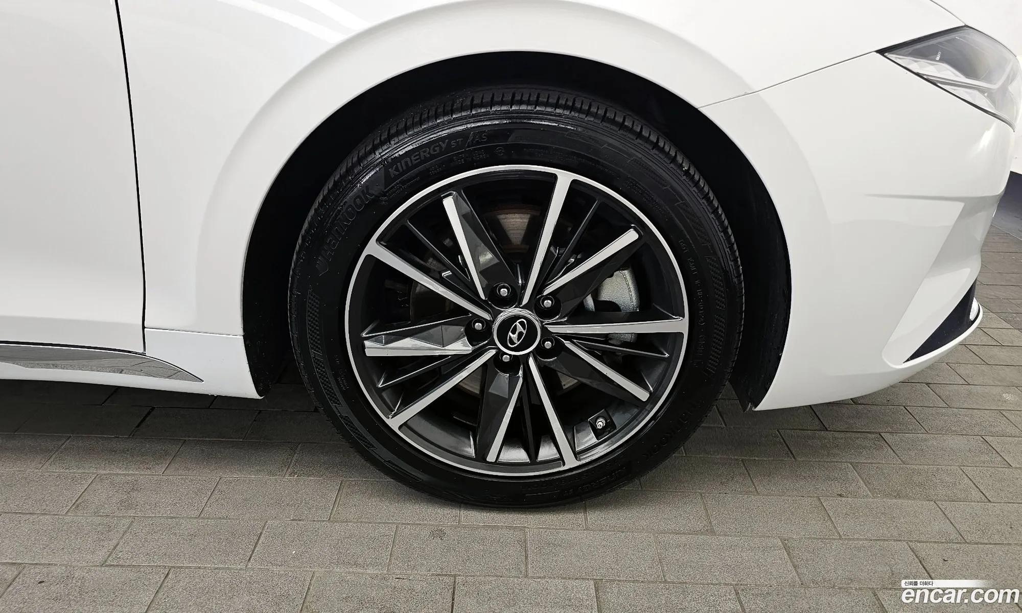 Hyundai Grandeur IG 2020 — 16